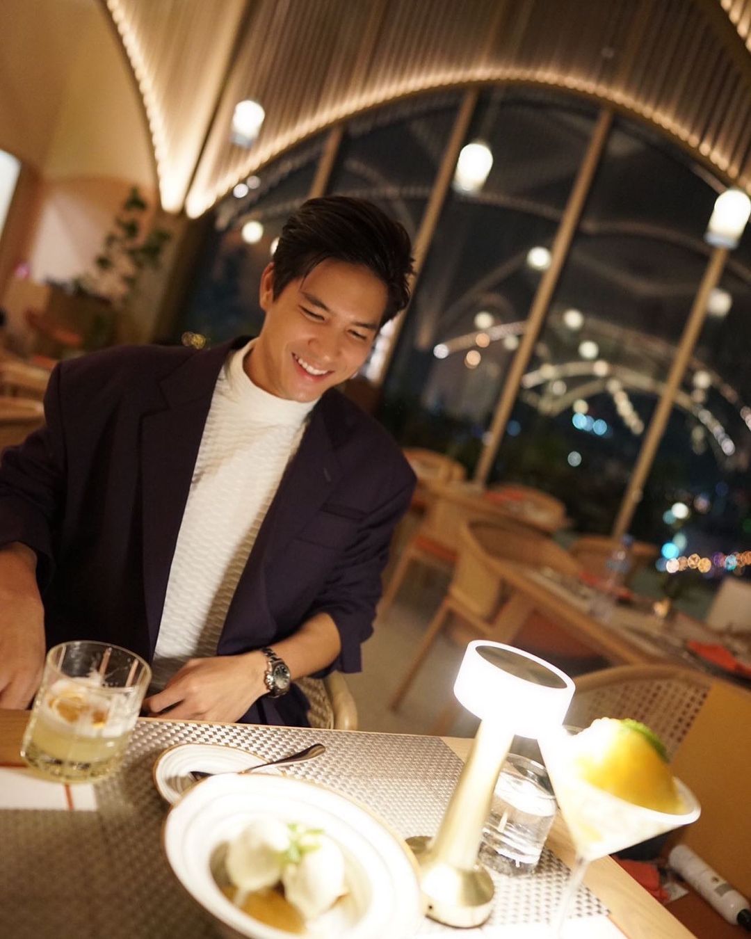 ไมค์ - ภัทรเดช สงวนความดี