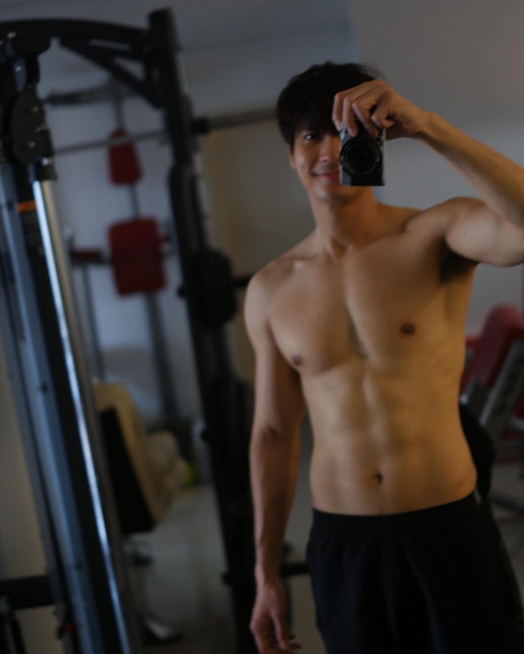 ไมค์ - ภัทรเดช สงวนความดี