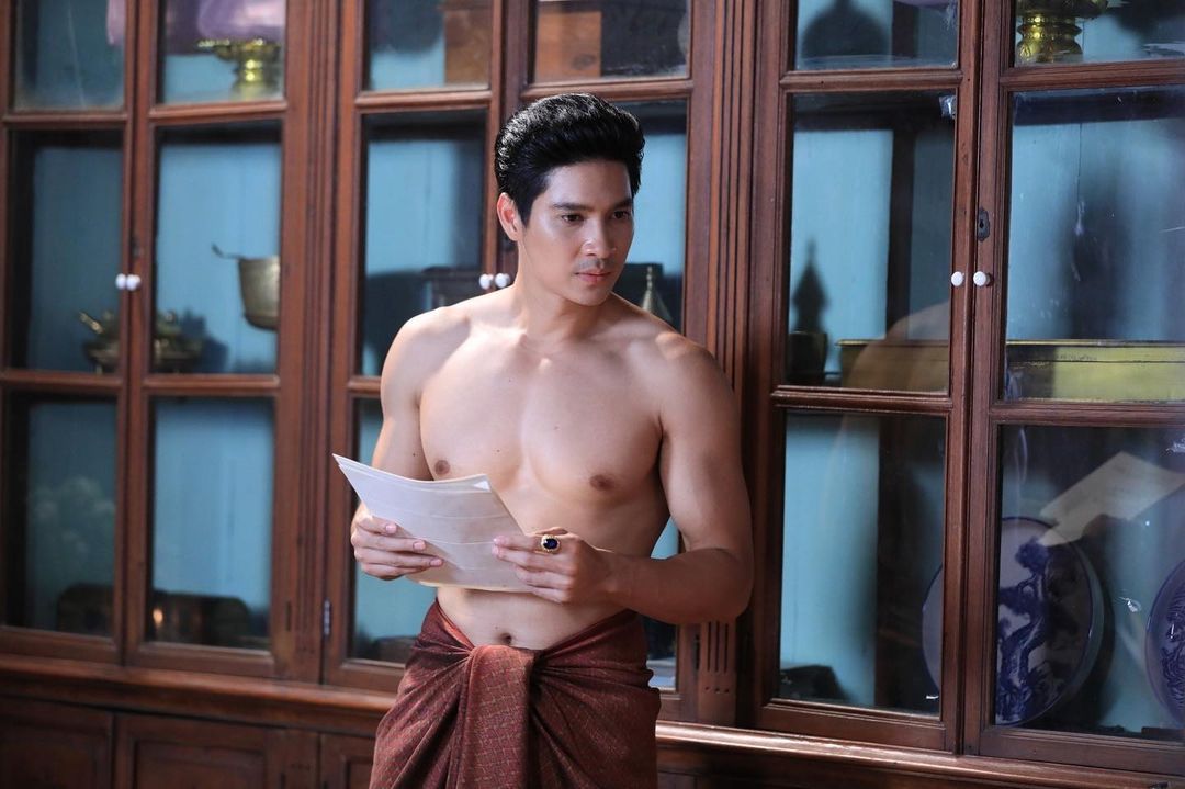 ไมค์ - ภัทรเดช สงวนความดี