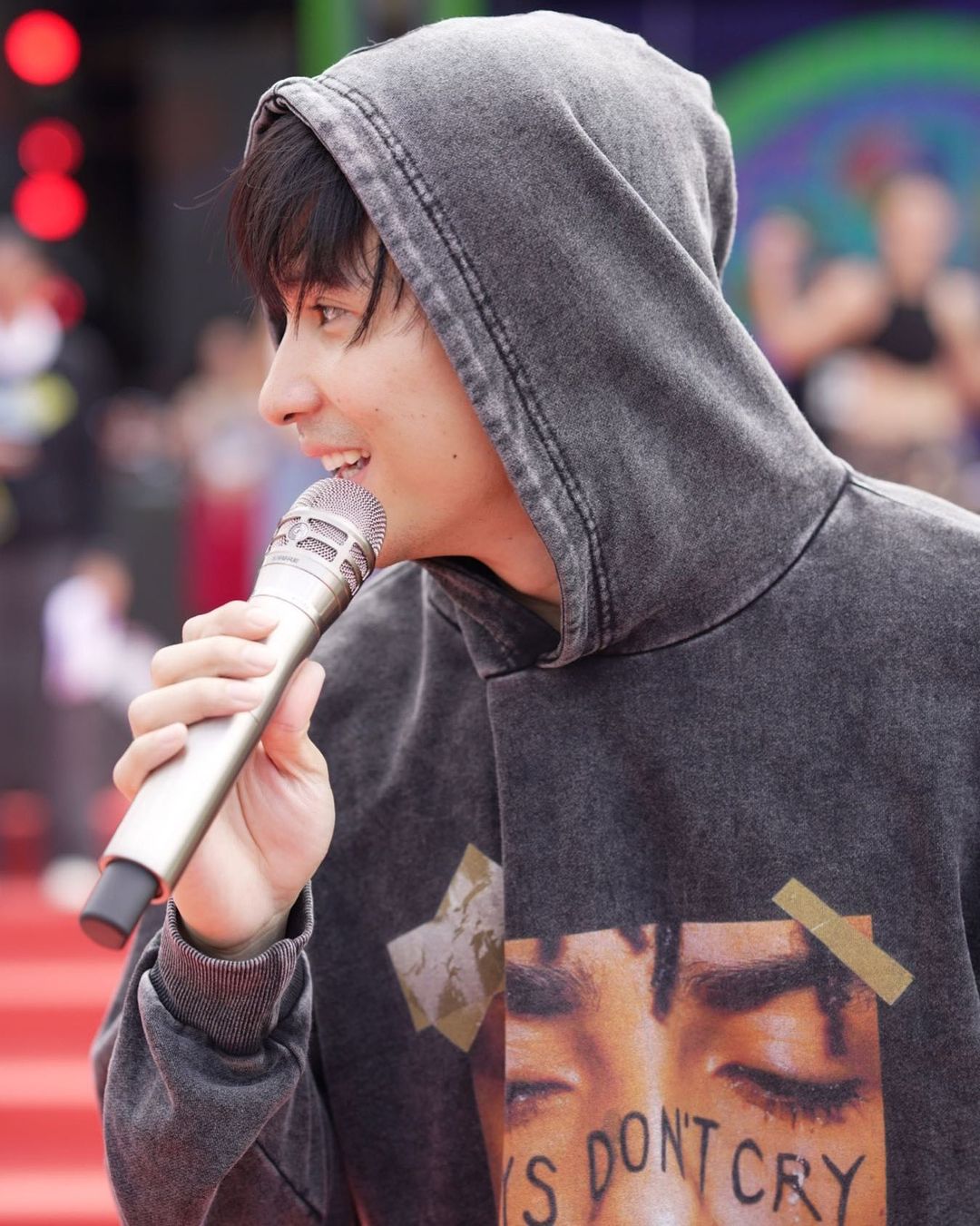 ไมค์ - ภัทรเดช สงวนความดี
