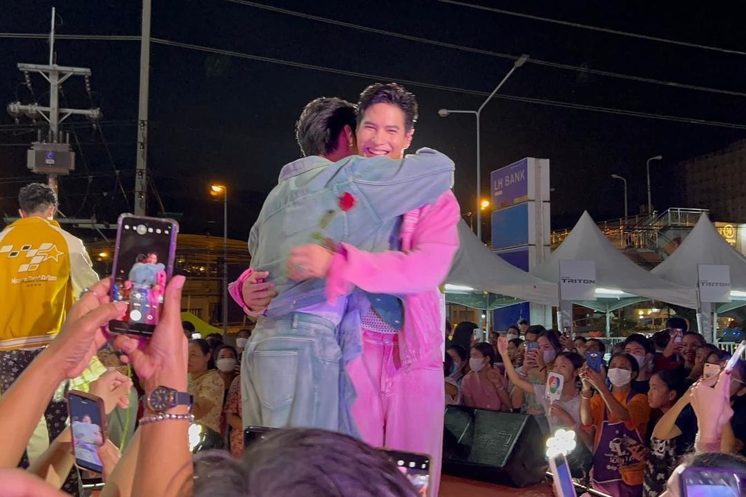 ไมค์ - ภัทรเดช สงวนความดี