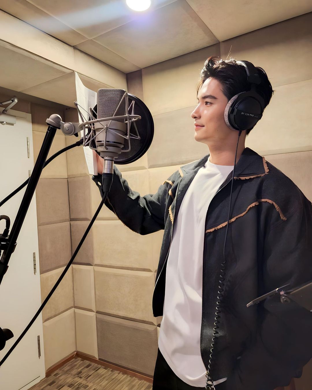 ไมค์ - ภัทรเดช สงวนความดี