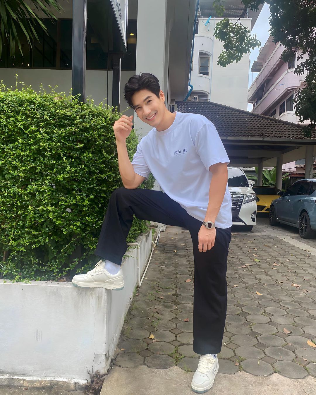 ไมค์ - ภัทรเดช สงวนความดี