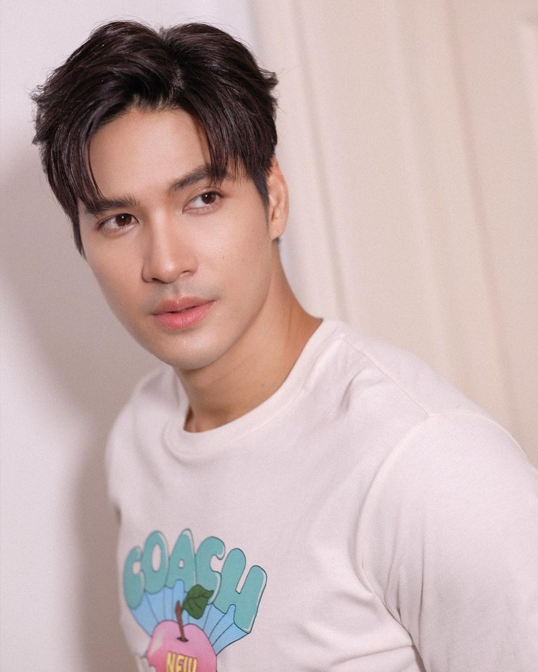 ไมค์ - ภัทรเดช สงวนความดี