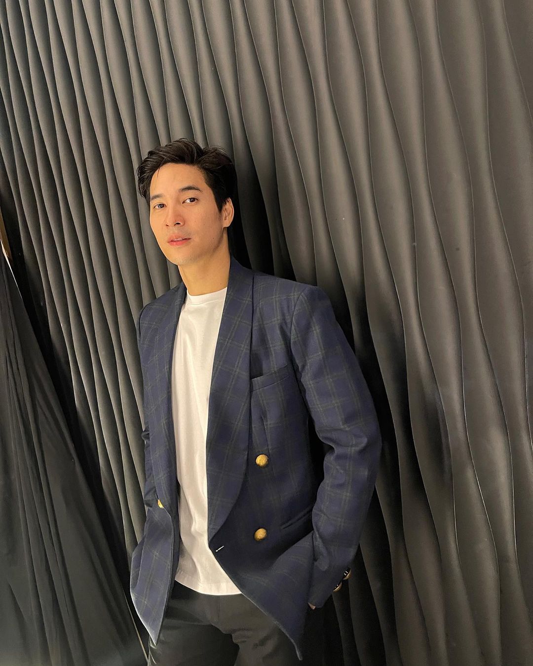ไมค์ - ภัทรเดช สงวนความดี