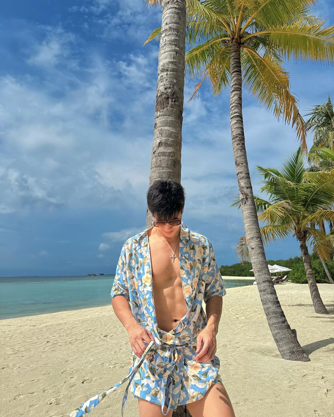 ไมค์ - ภัทรเดช สงวนความดี