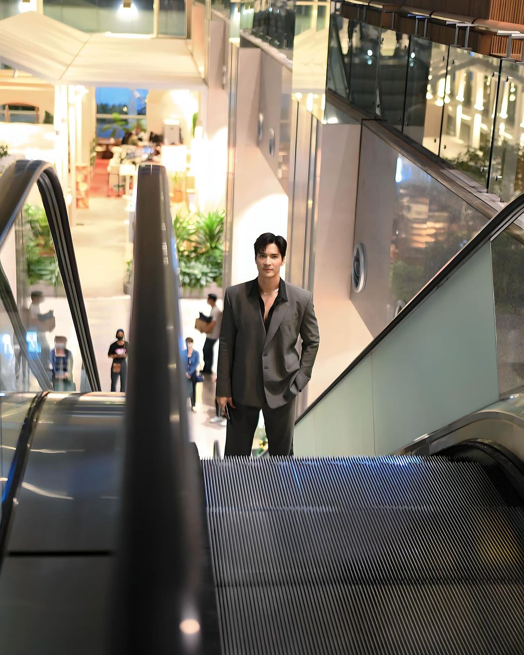 ไมค์ - ภัทรเดช สงวนความดี