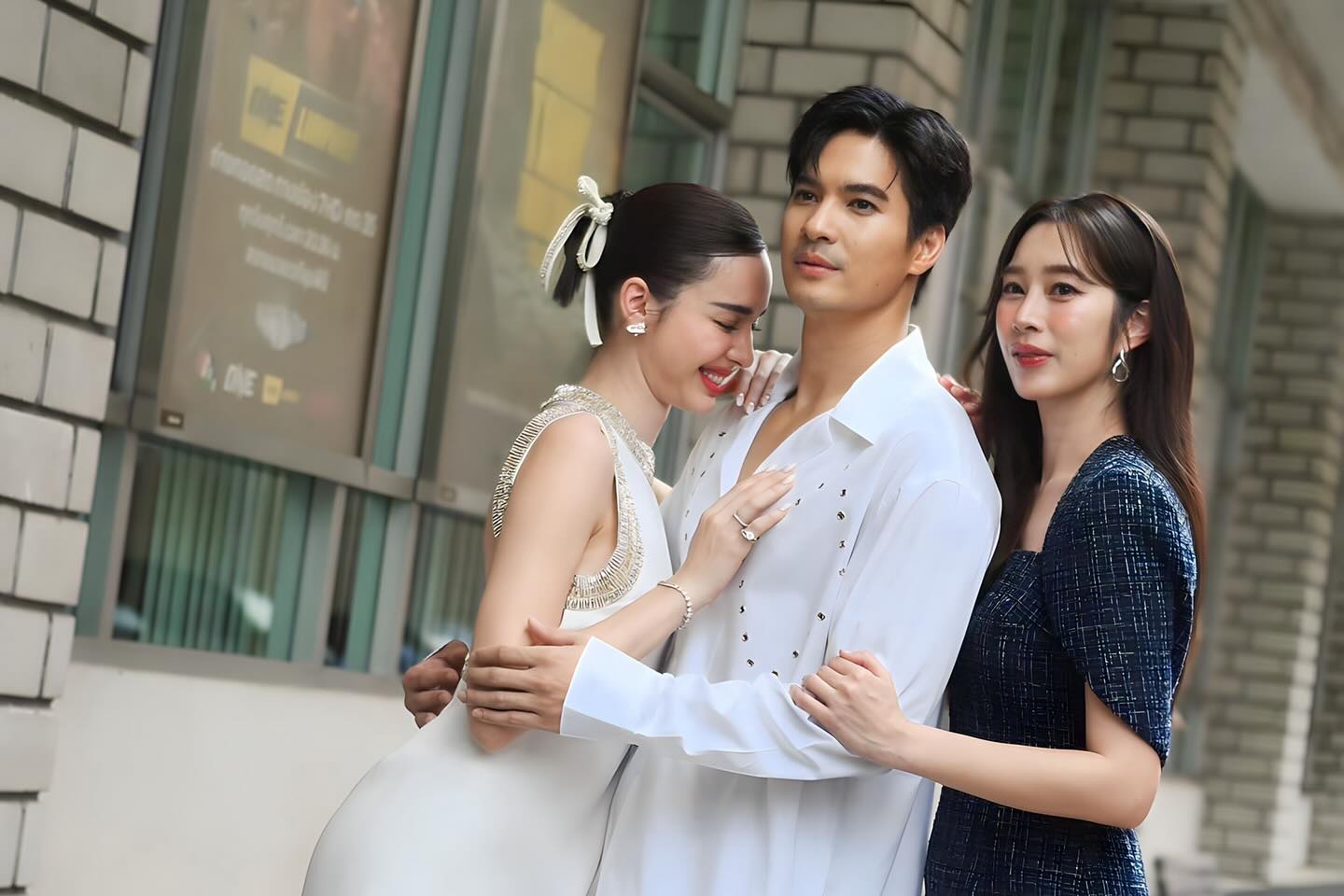 ไมค์ - ภัทรเดช สงวนความดี