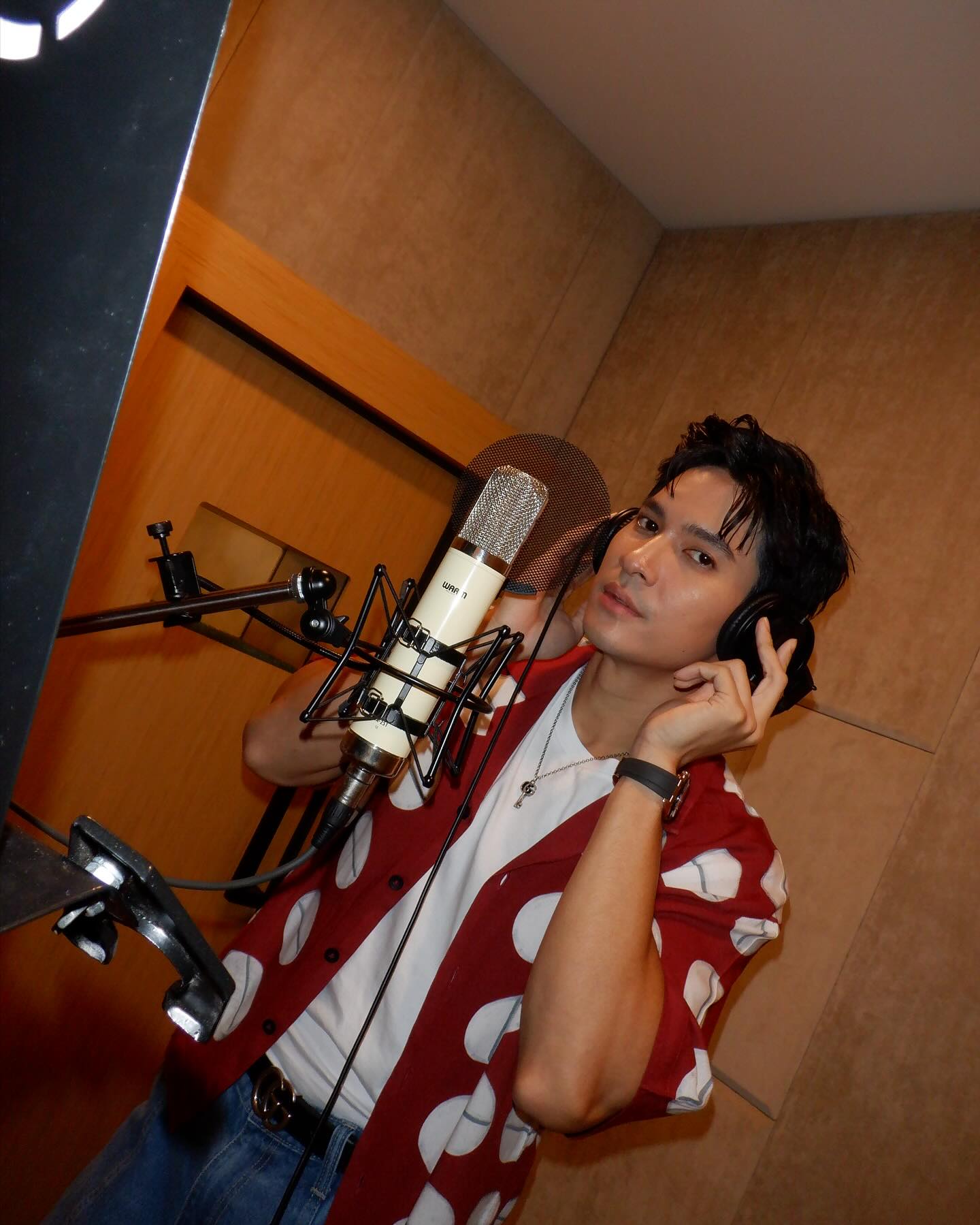 ไมค์ - ภัทรเดช สงวนความดี