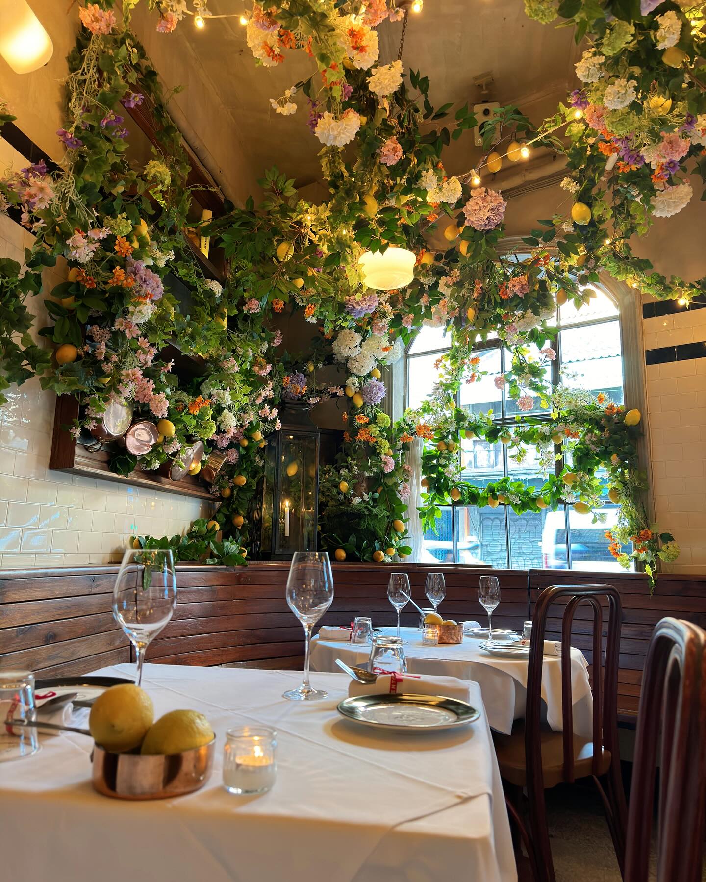 ไมค์ - ภัทรเดช สงวนความดี