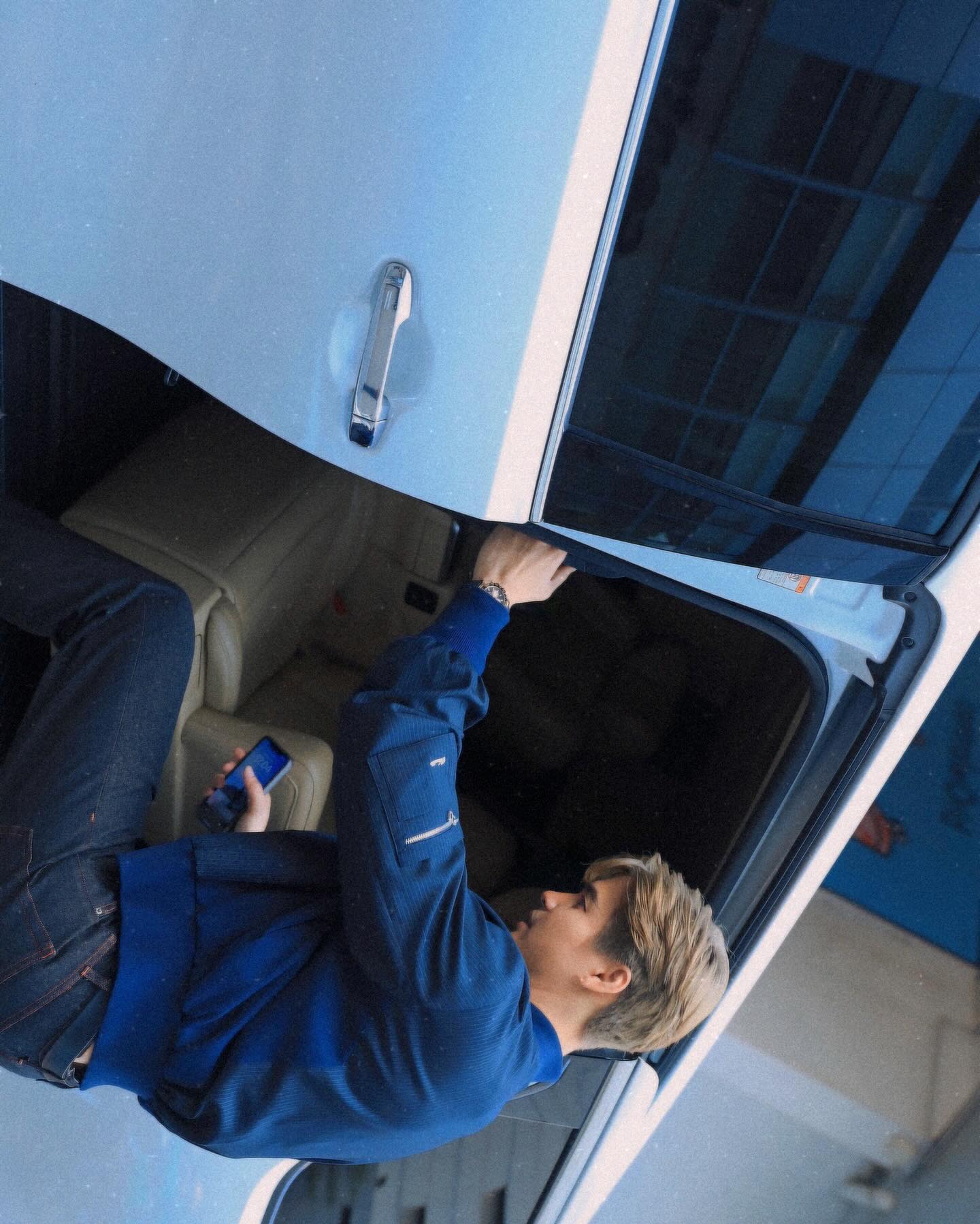 ไมค์ - ภัทรเดช สงวนความดี