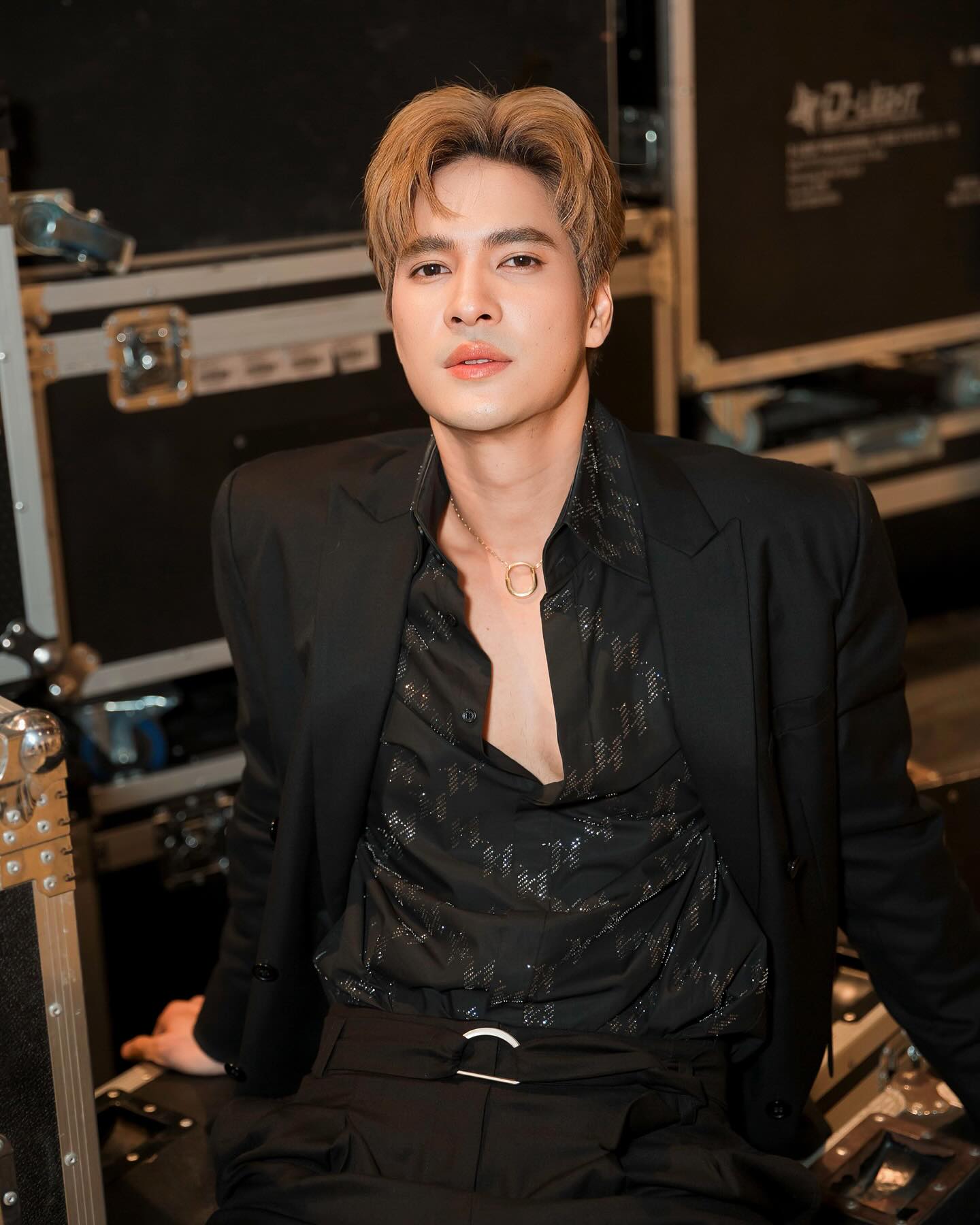 ไมค์ - ภัทรเดช สงวนความดี