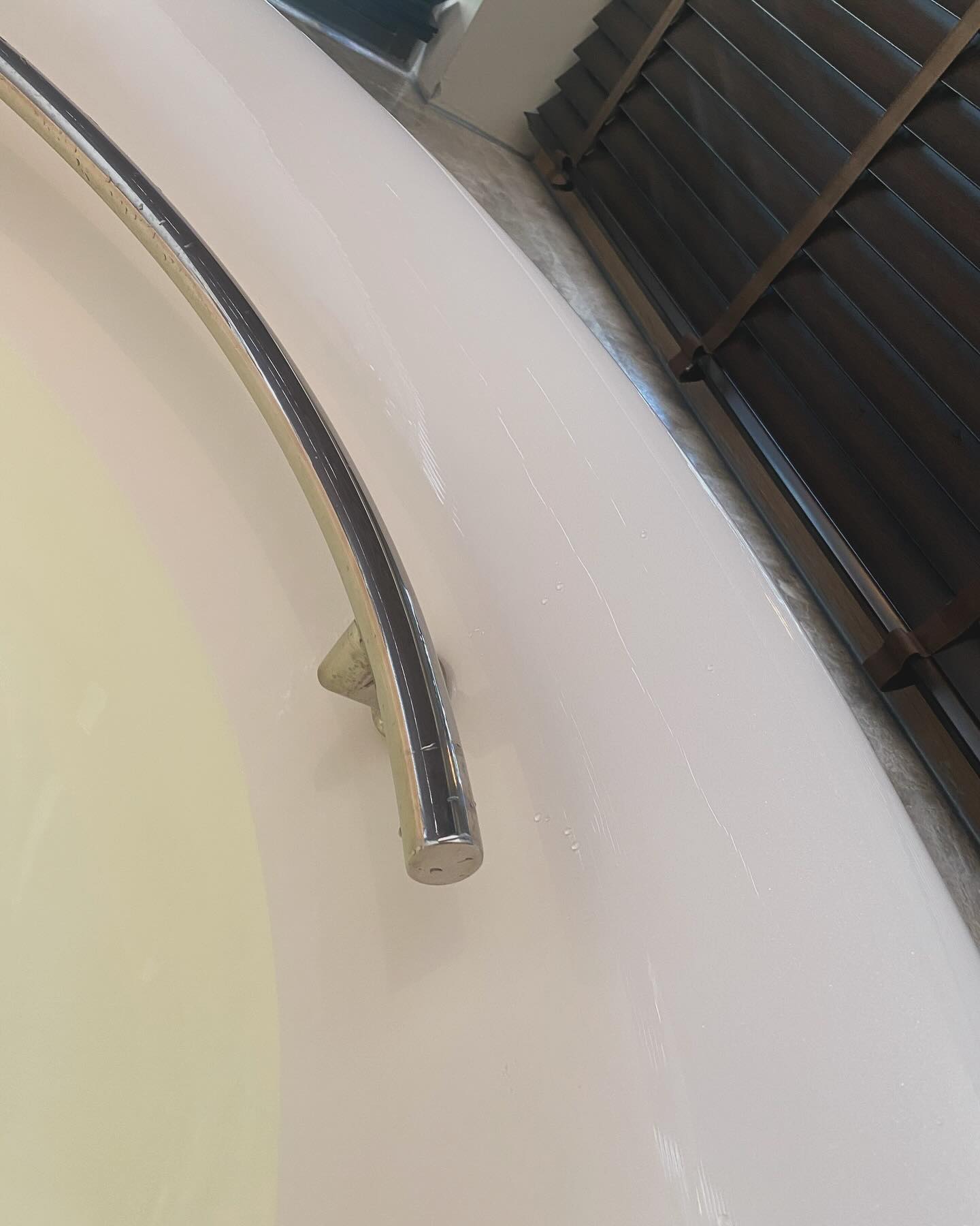 ไมค์ - ภัทรเดช สงวนความดี