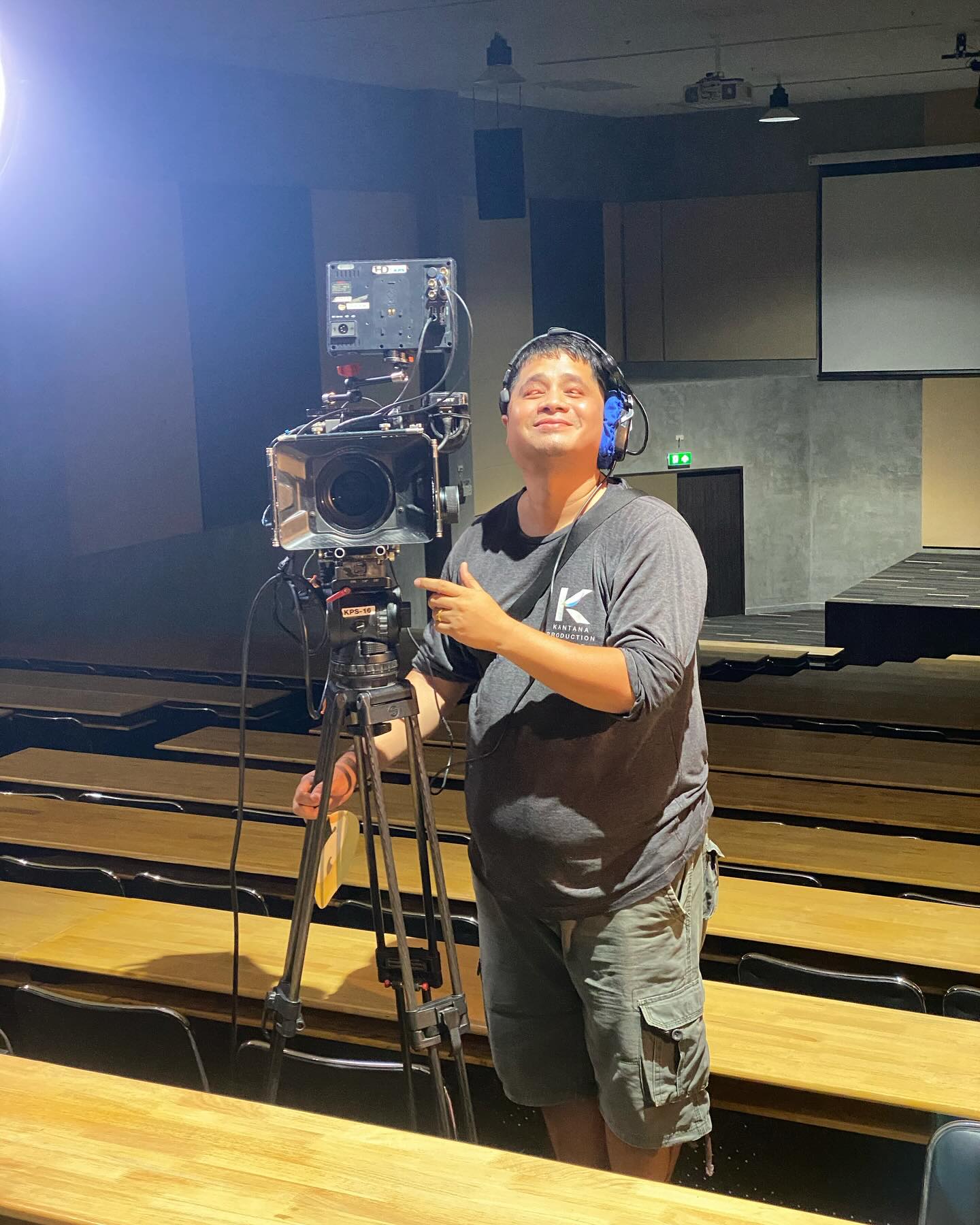 ไมค์ - ภัทรเดช สงวนความดี