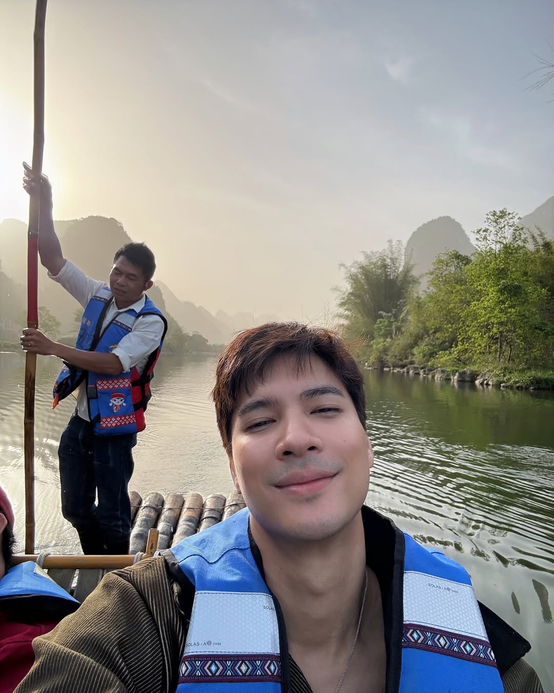 ไมค์ - ภัทรเดช สงวนความดี