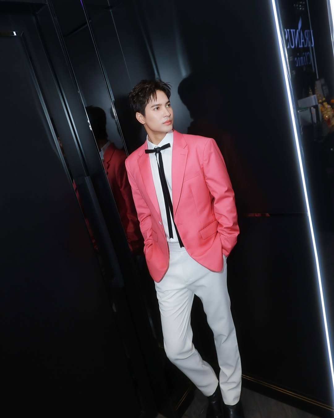 ไมค์ - ภัทรเดช สงวนความดี