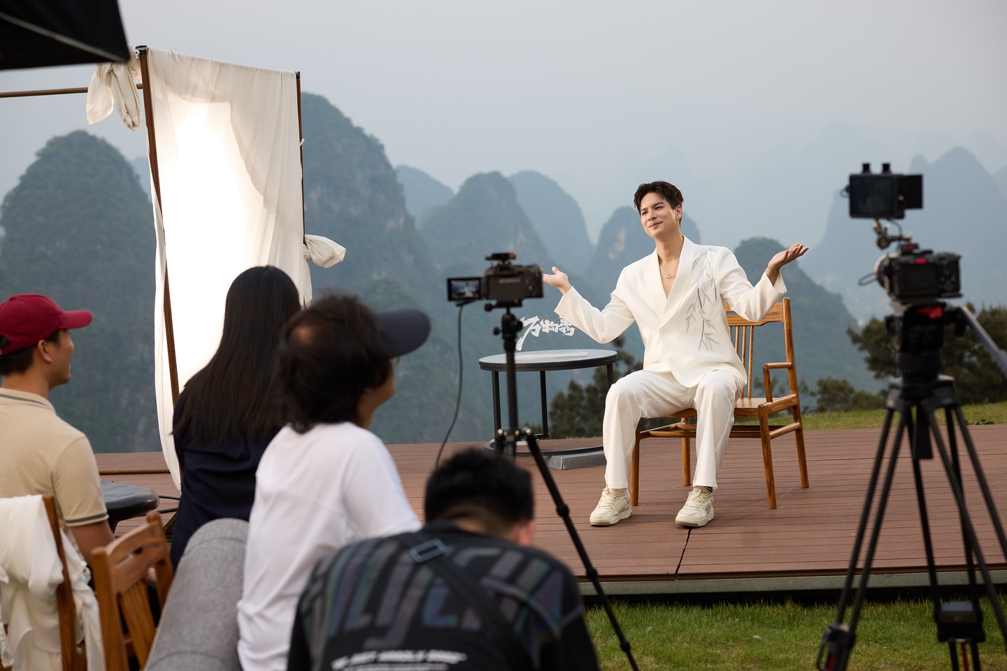 ไมค์ - ภัทรเดช สงวนความดี