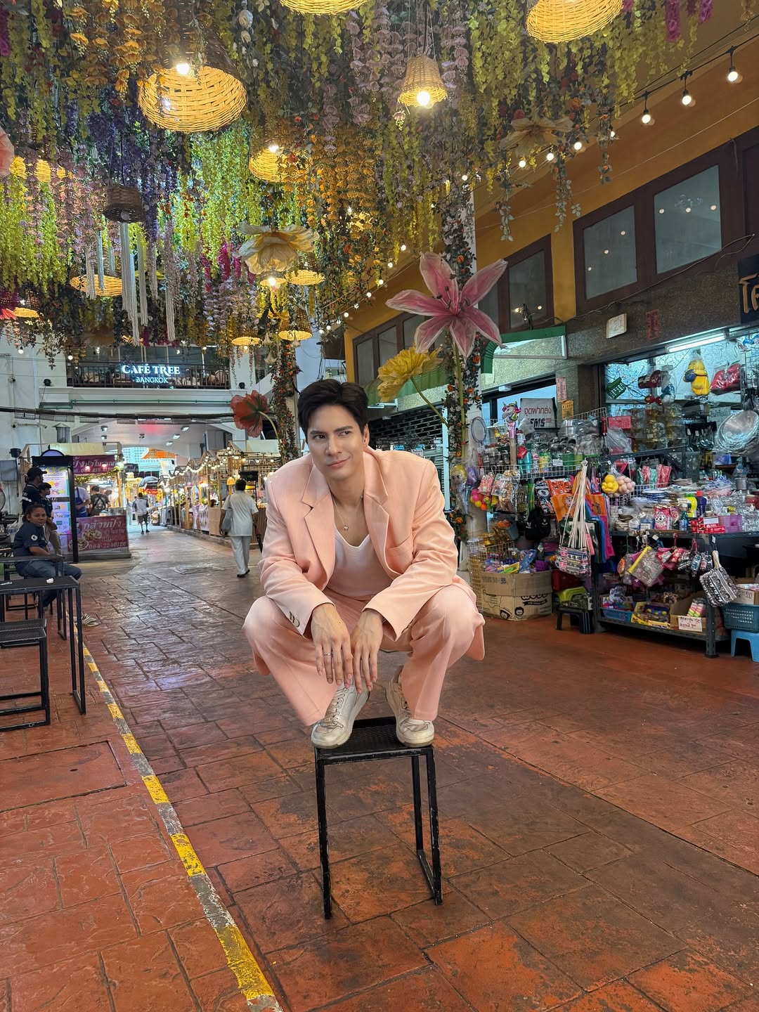 ไมค์ - ภัทรเดช สงวนความดี