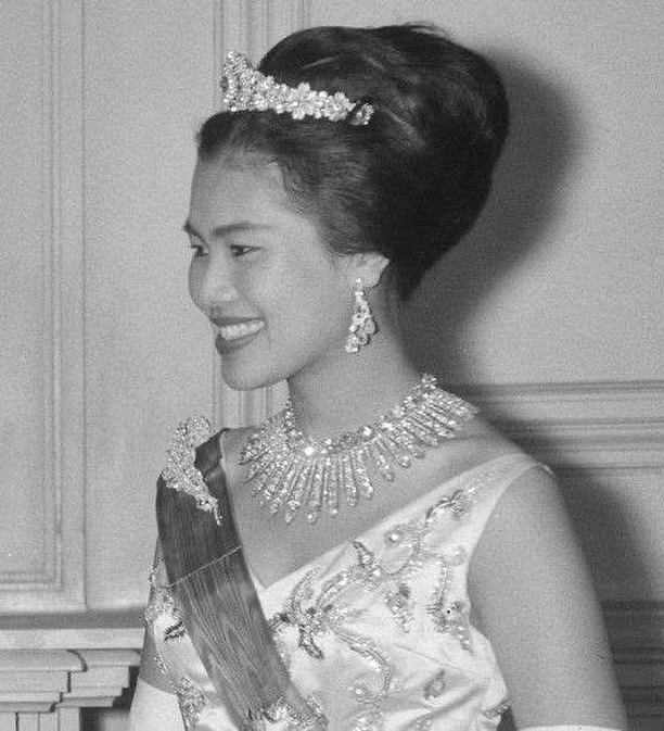 ไมค์ - ภัทรเดช สงวนความดี