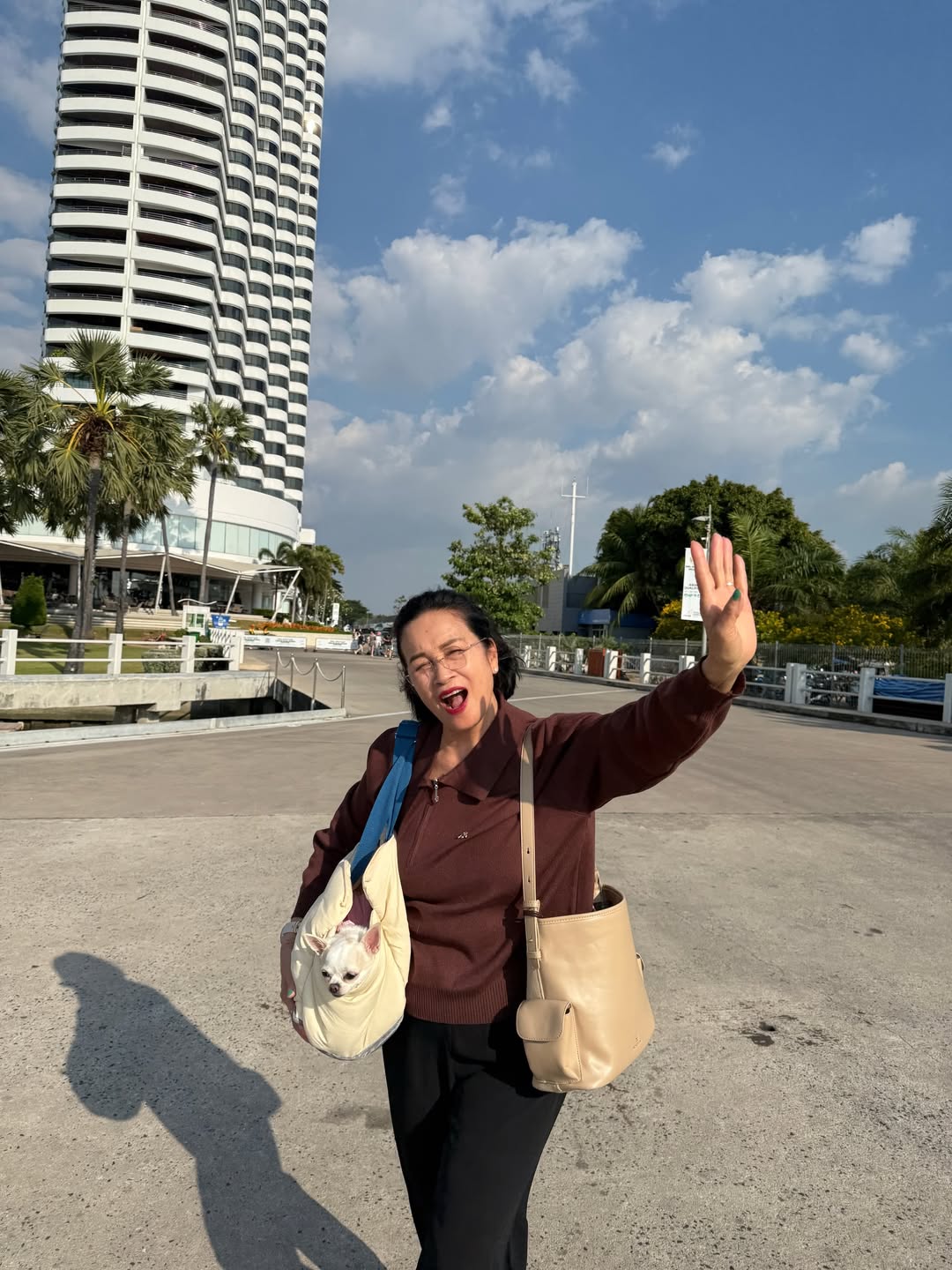 ไมค์ - ภัทรเดช สงวนความดี