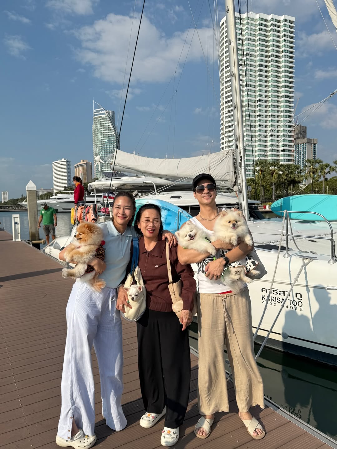 ไมค์ - ภัทรเดช สงวนความดี