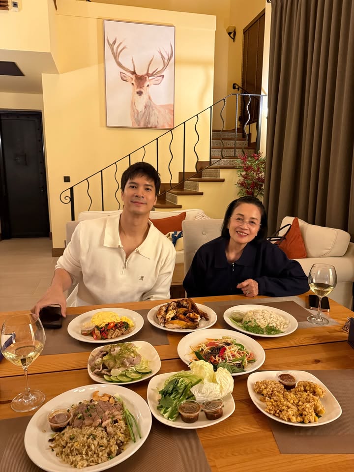 ไมค์ - ภัทรเดช สงวนความดี