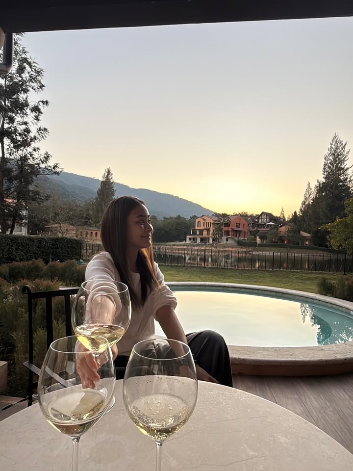 ไมค์ - ภัทรเดช สงวนความดี