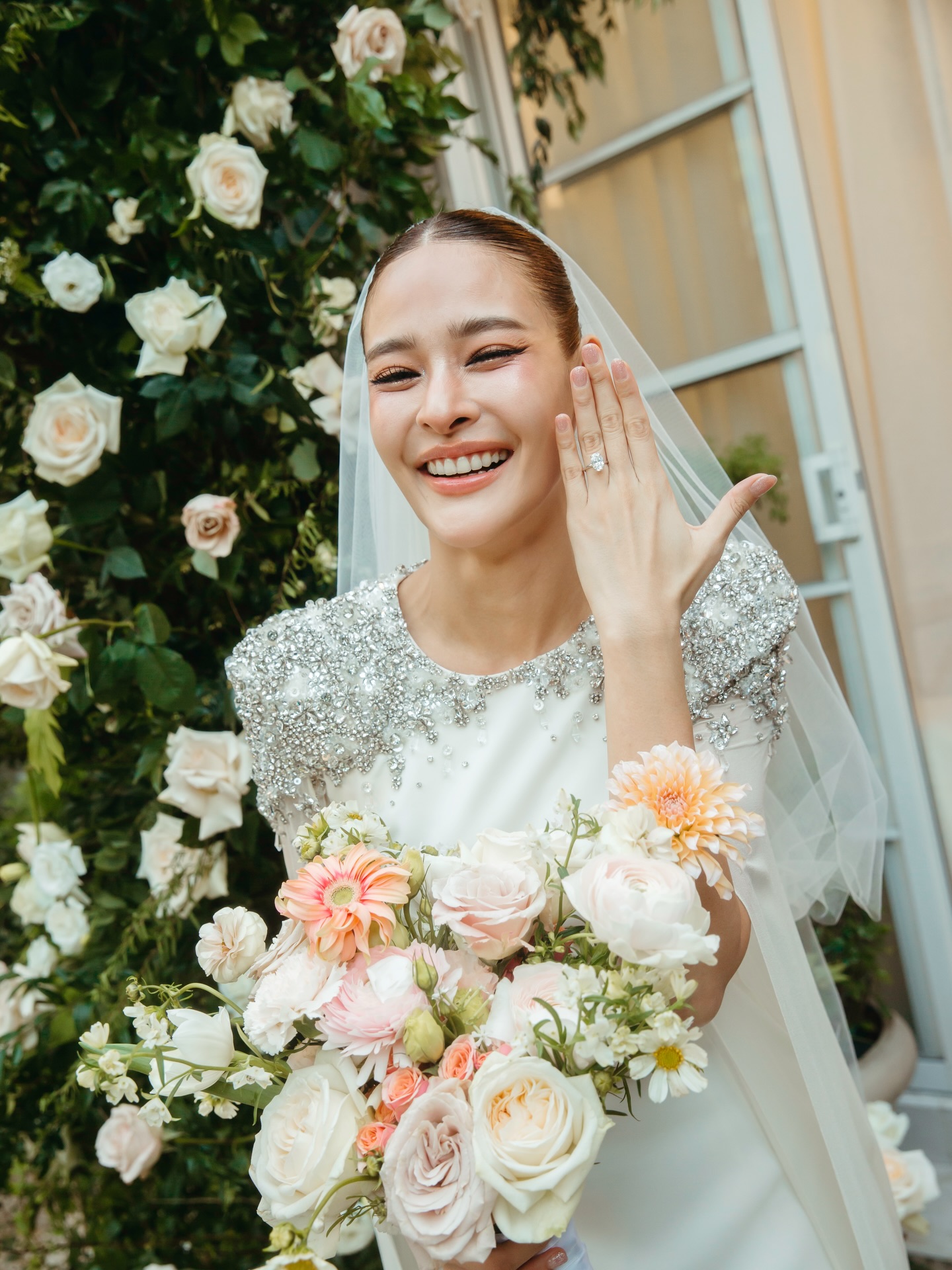 ไมค์ - ภัทรเดช สงวนความดี