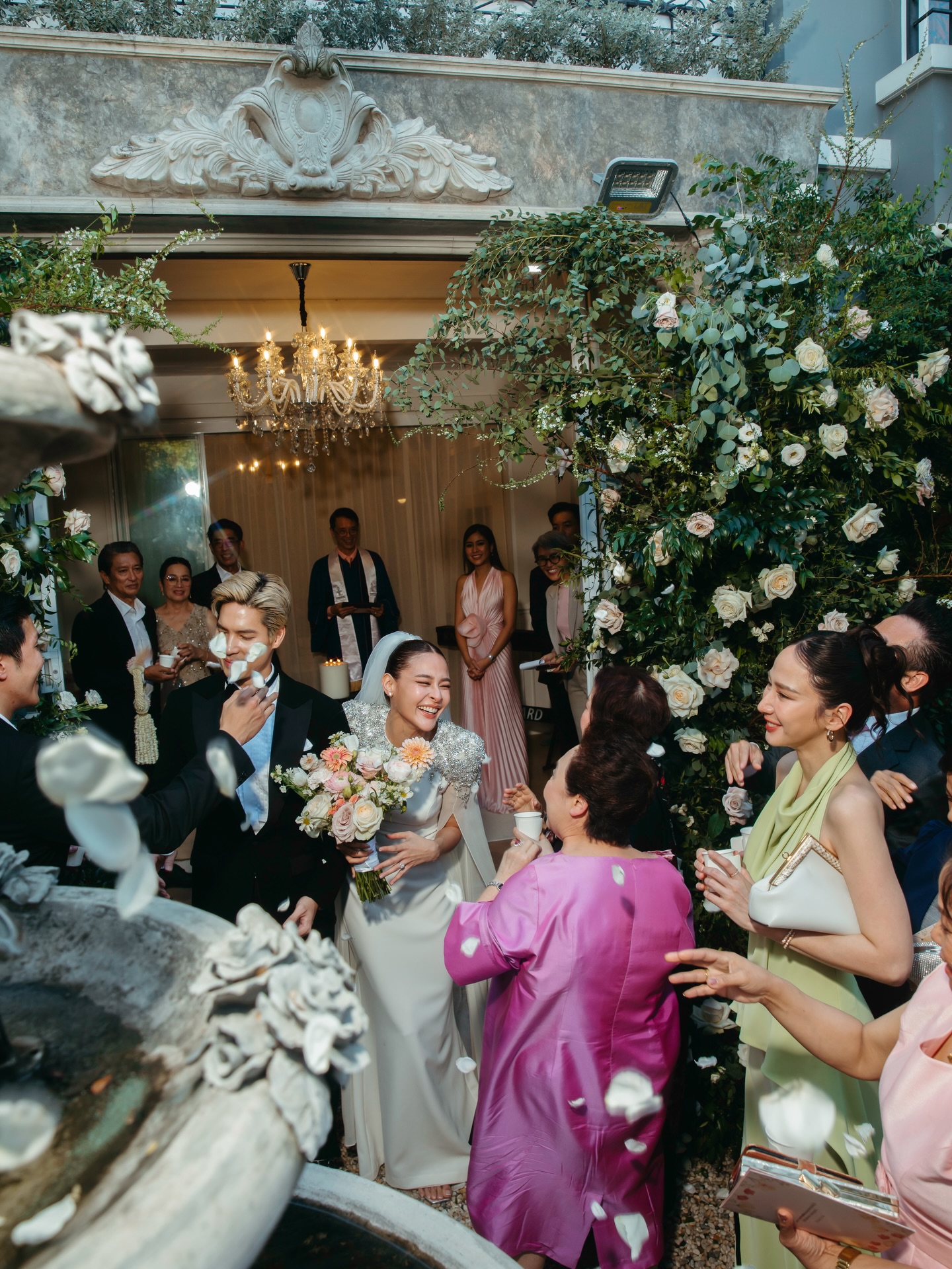 ไมค์ - ภัทรเดช สงวนความดี