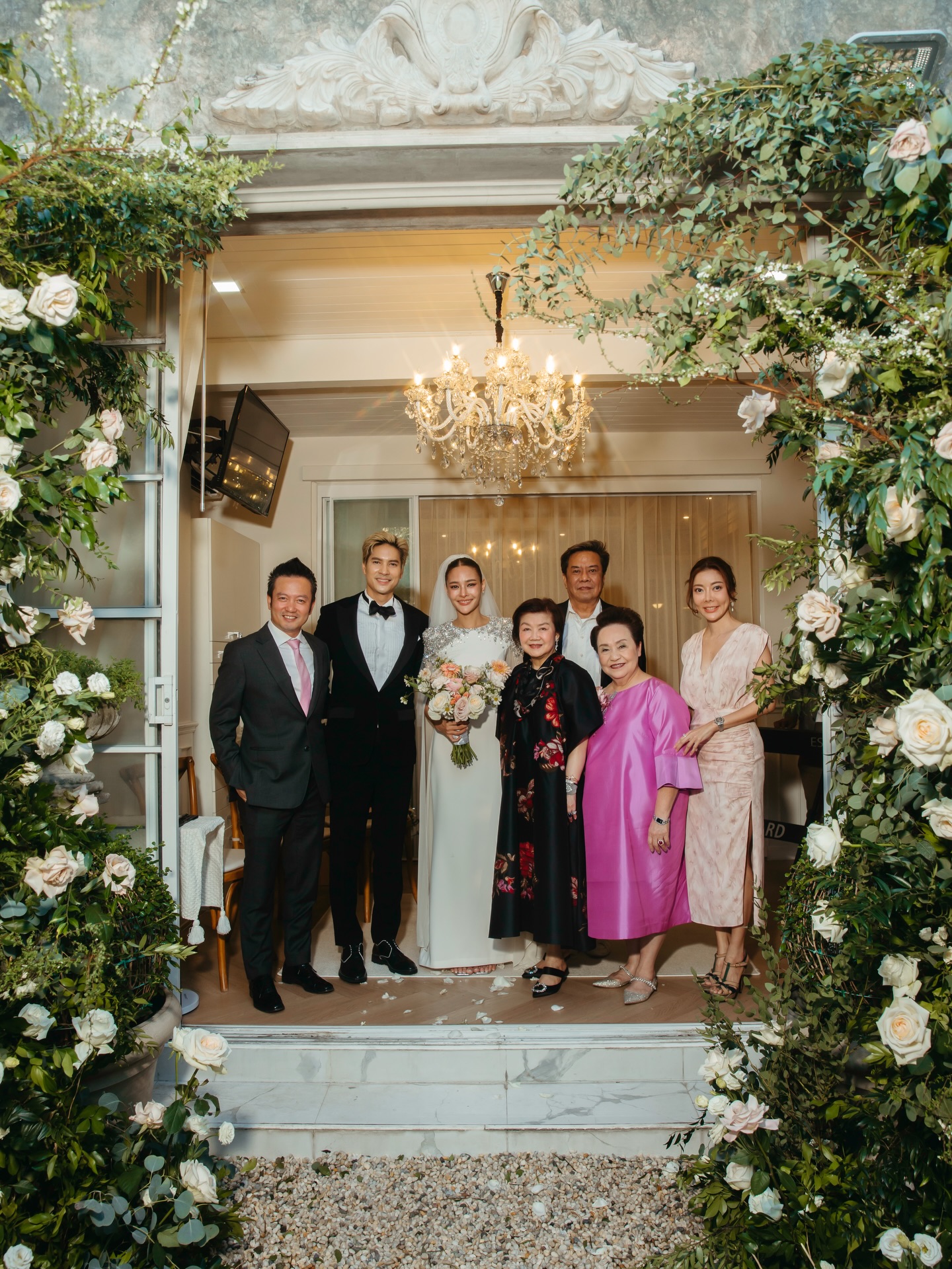 ไมค์ - ภัทรเดช สงวนความดี