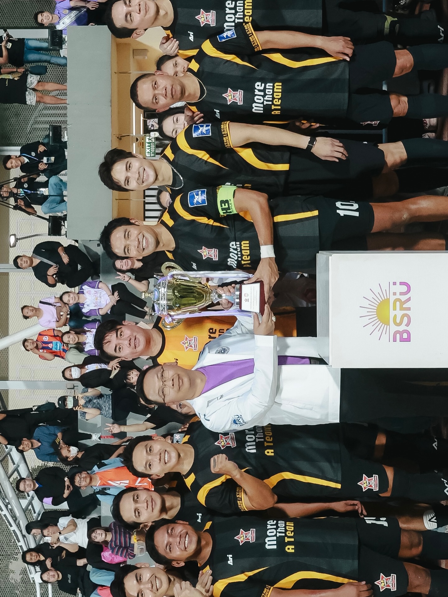 ไมค์ - ภัทรเดช สงวนความดี