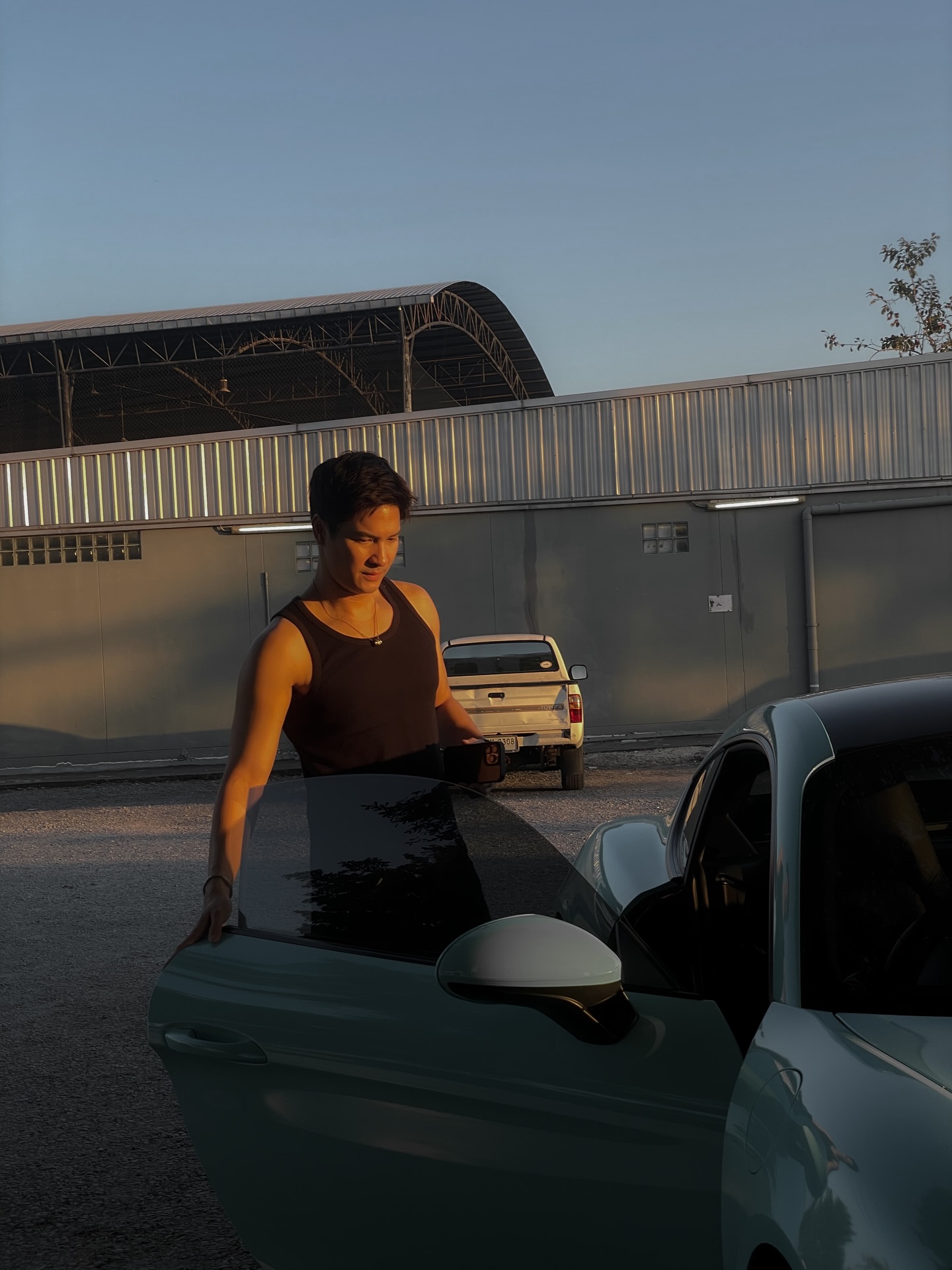 ไมค์ - ภัทรเดช สงวนความดี