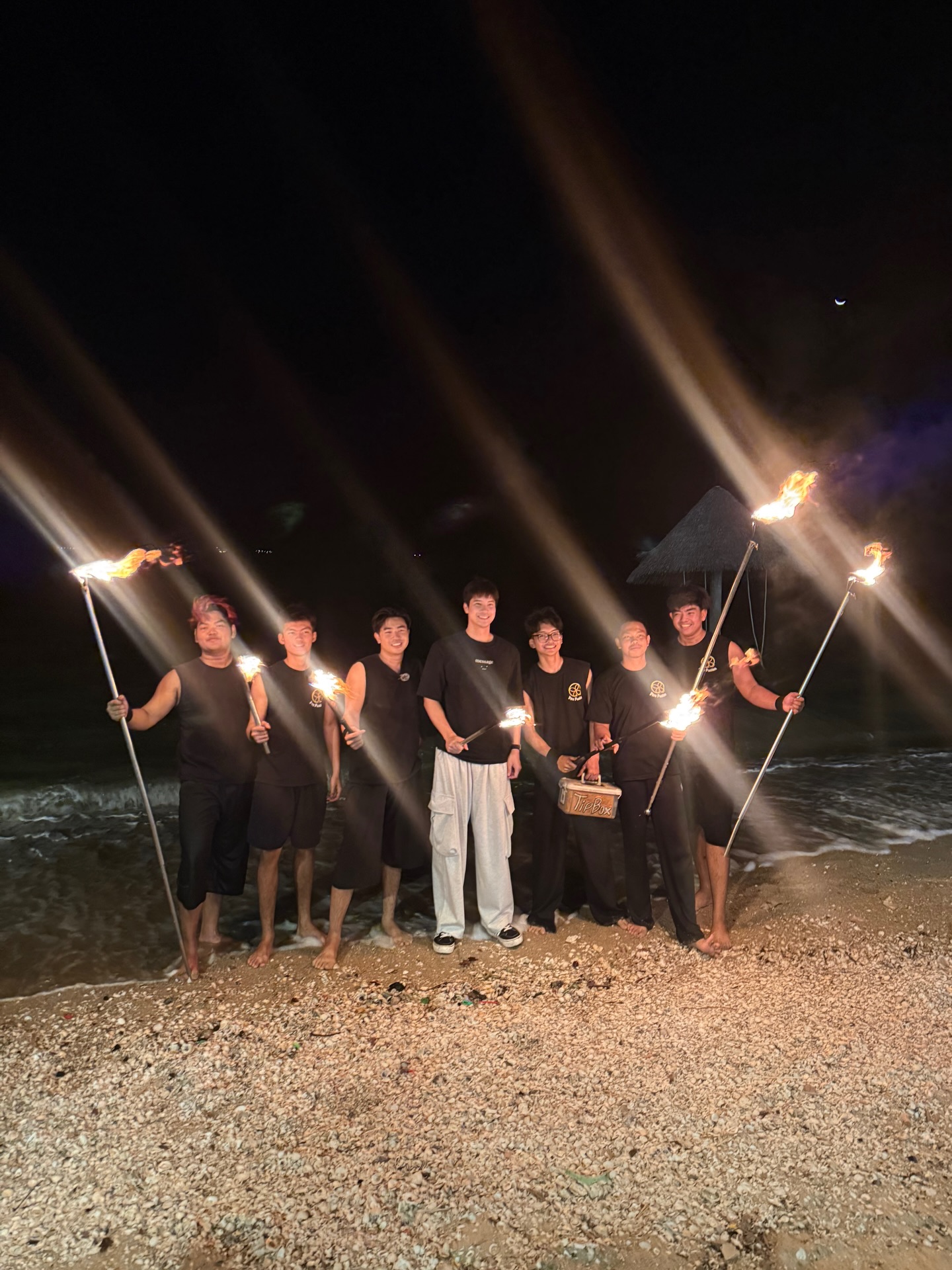 ไมค์ - ภัทรเดช สงวนความดี