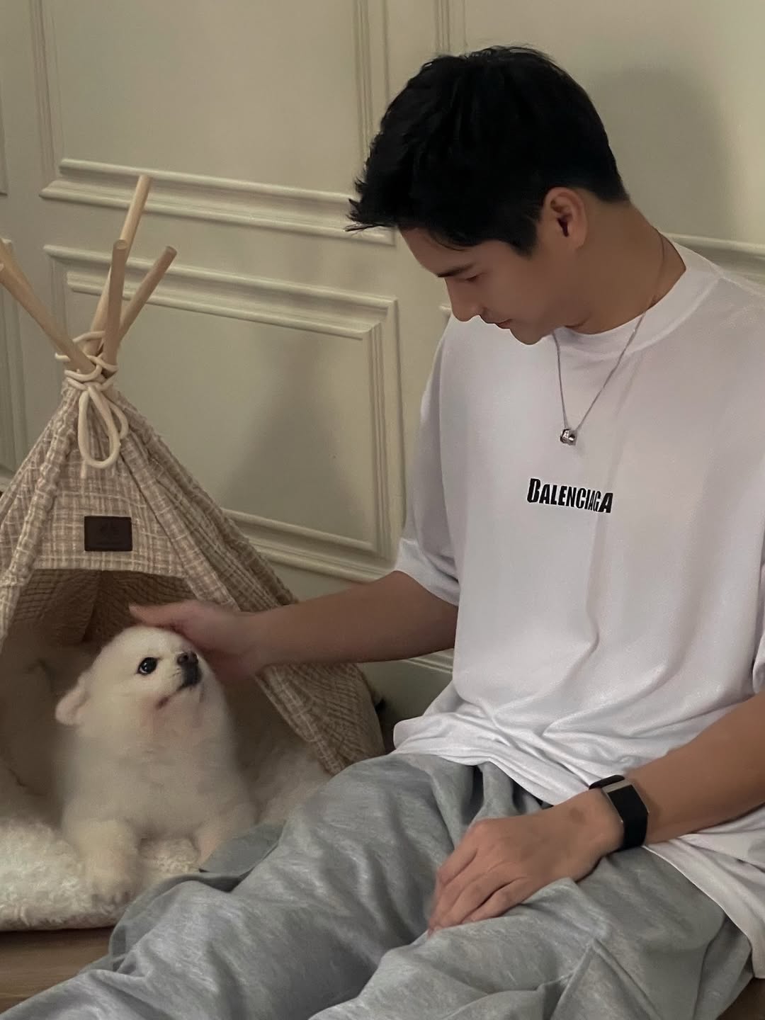 ไมค์ - ภัทรเดช สงวนความดี