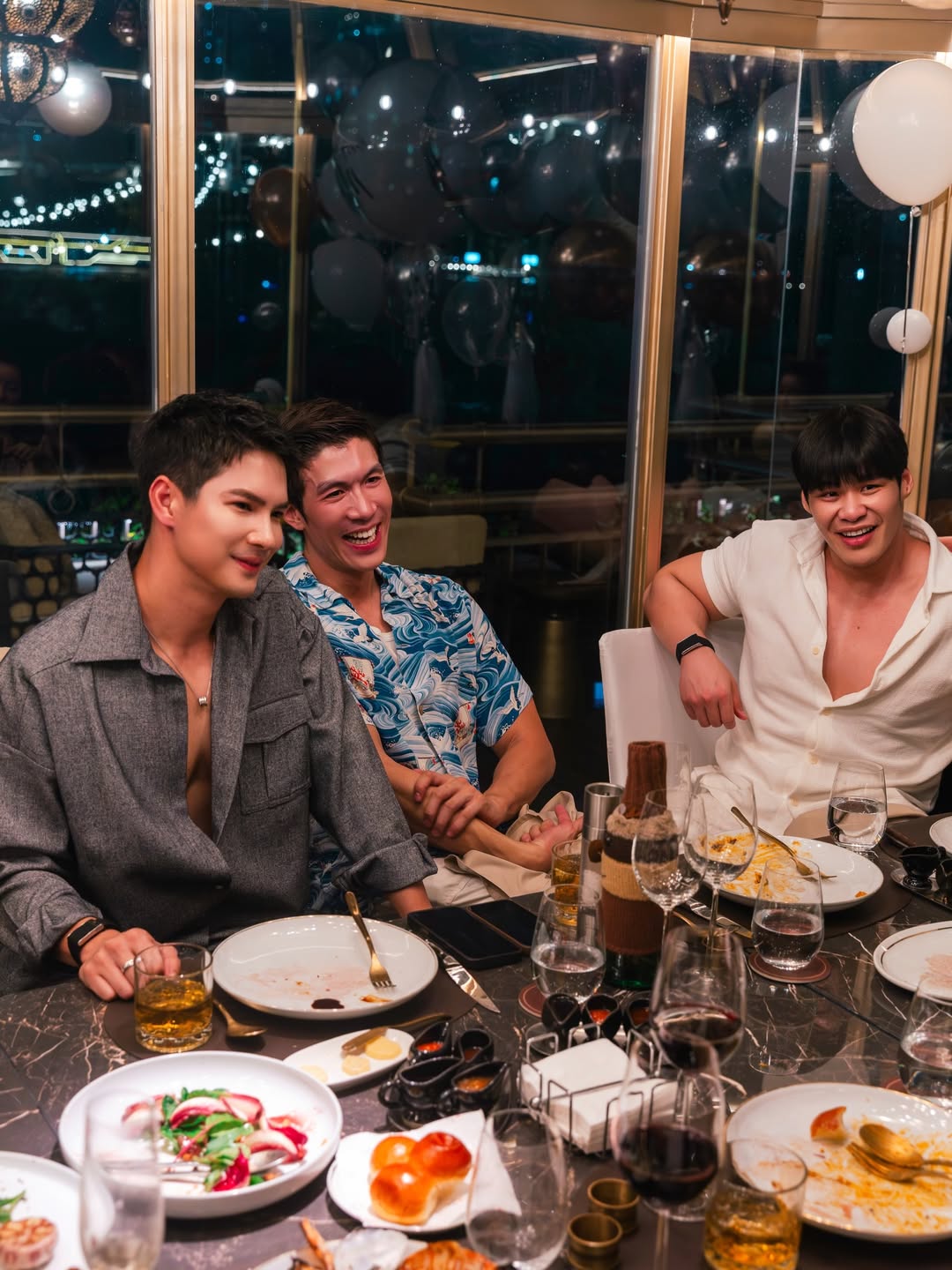 ไมค์ - ภัทรเดช สงวนความดี