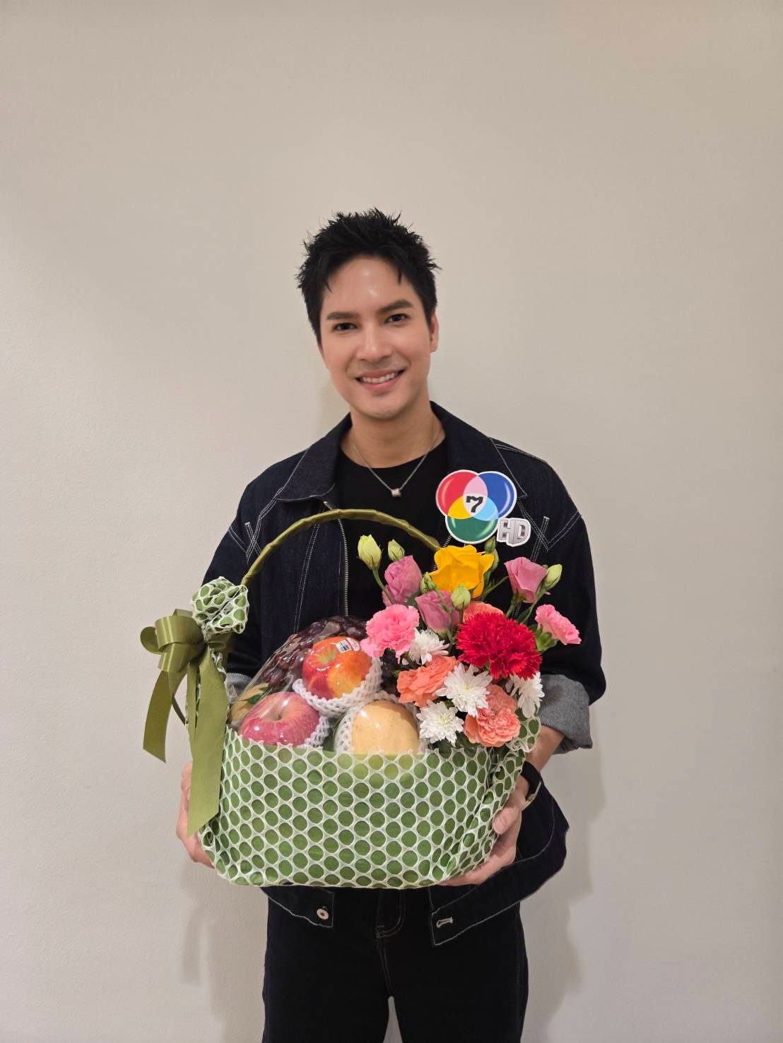 ไมค์ - ภัทรเดช สงวนความดี