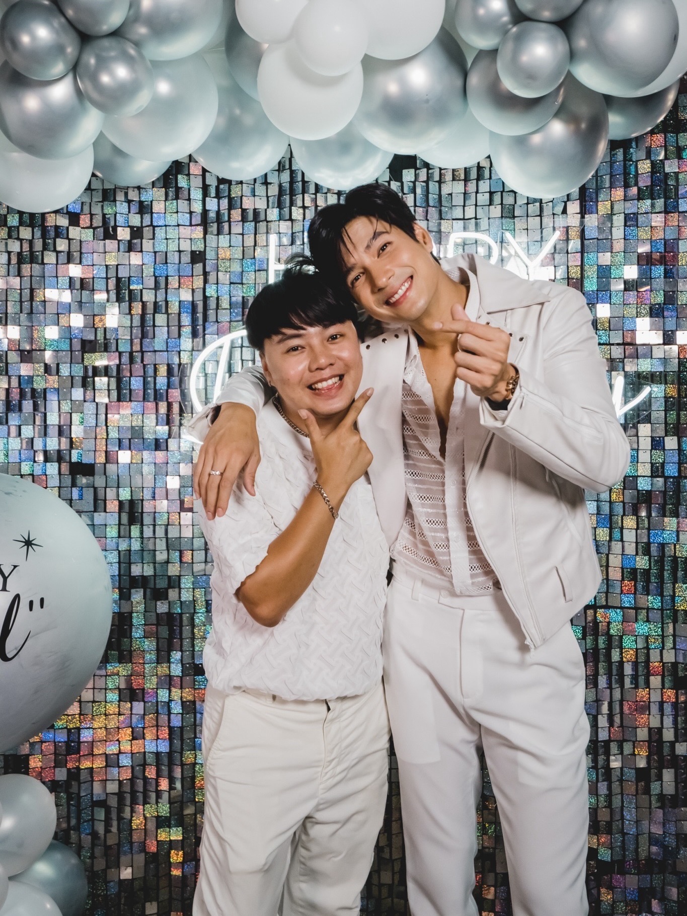 ไมค์ - ภัทรเดช สงวนความดี