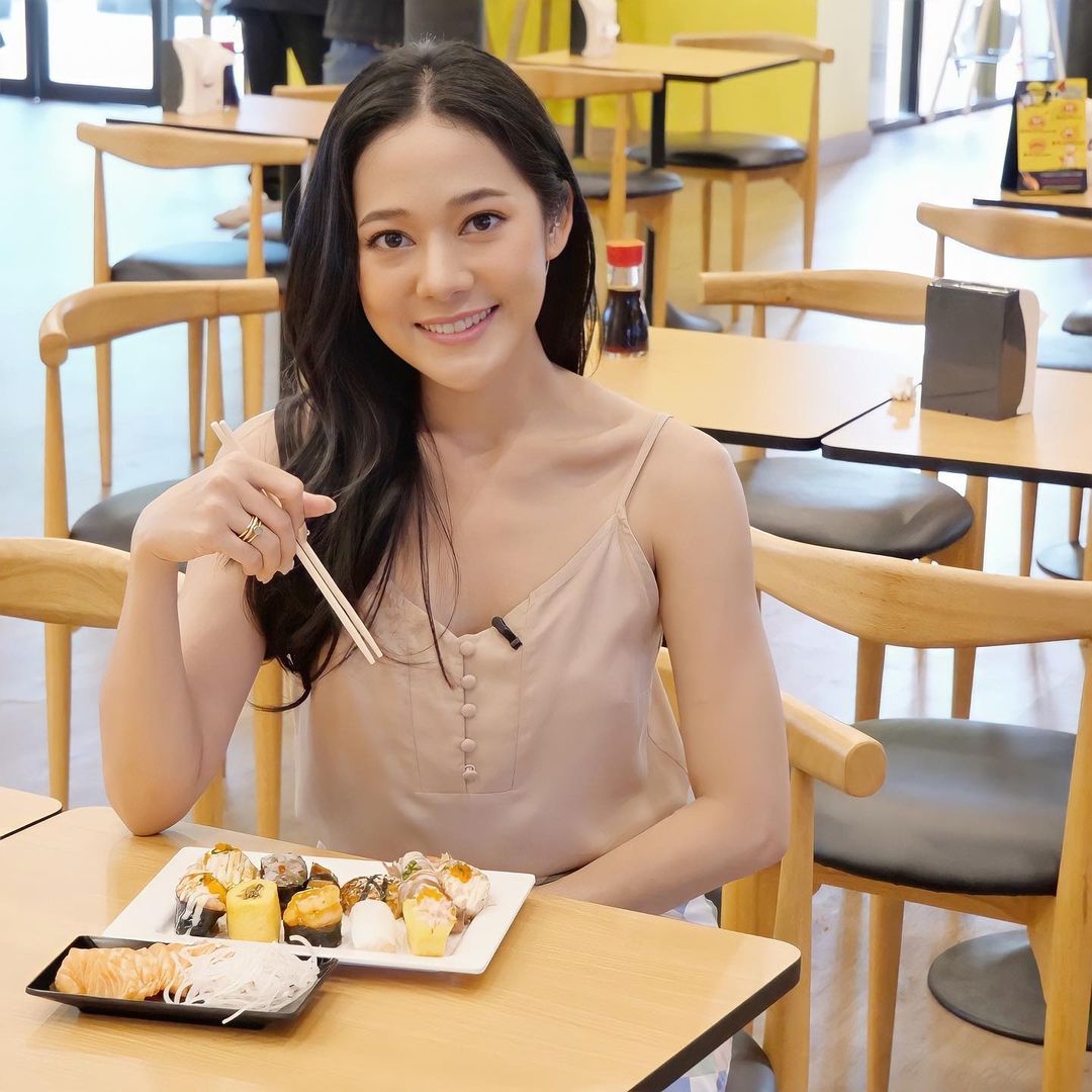 ทับทิม - อัญรินทร์ ธีราธนันพัฒน์