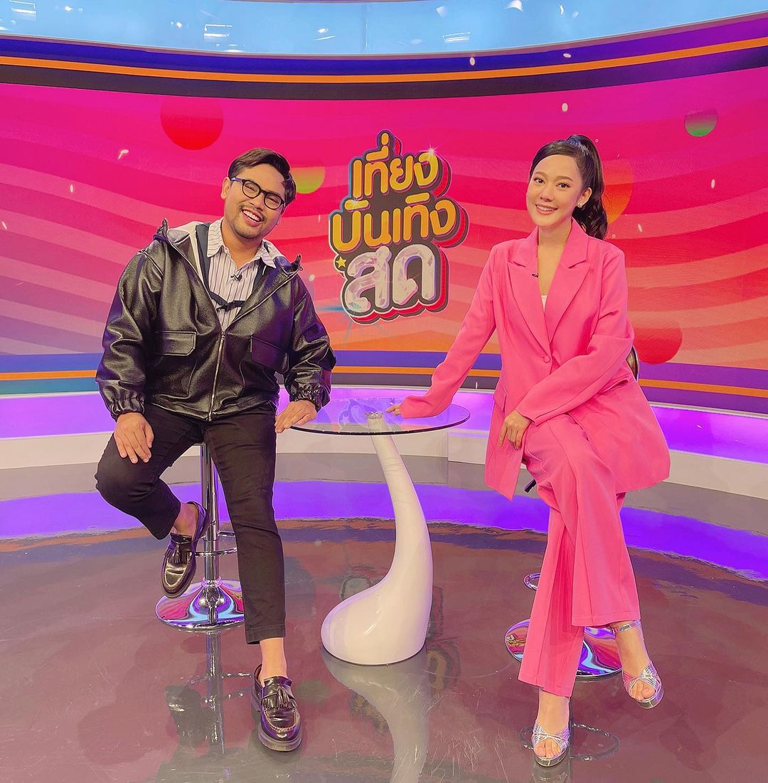 ทับทิม - อัญรินทร์ ธีราธนันพัฒน์