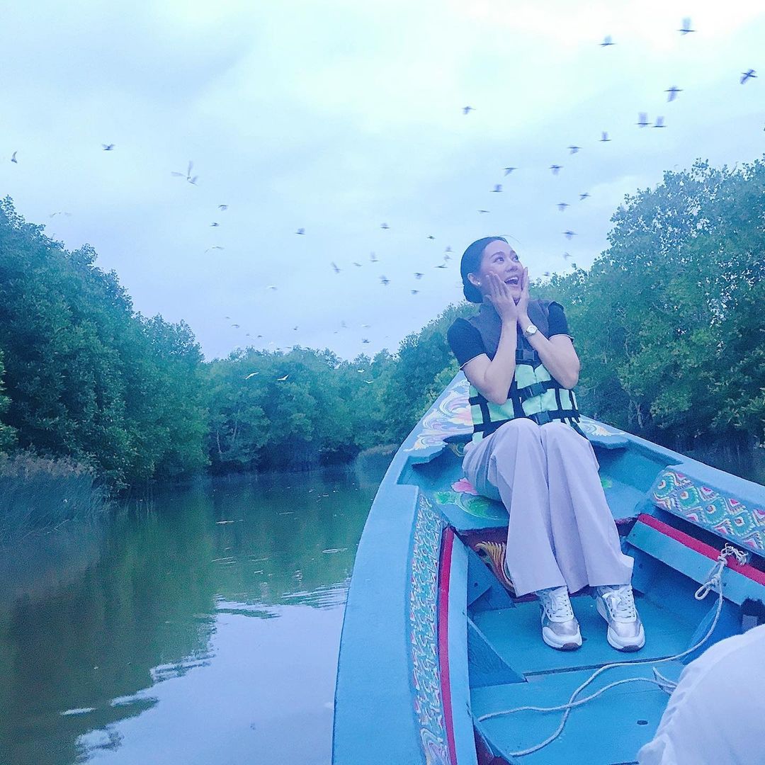 ทับทิม - อัญรินทร์ ธีราธนันพัฒน์