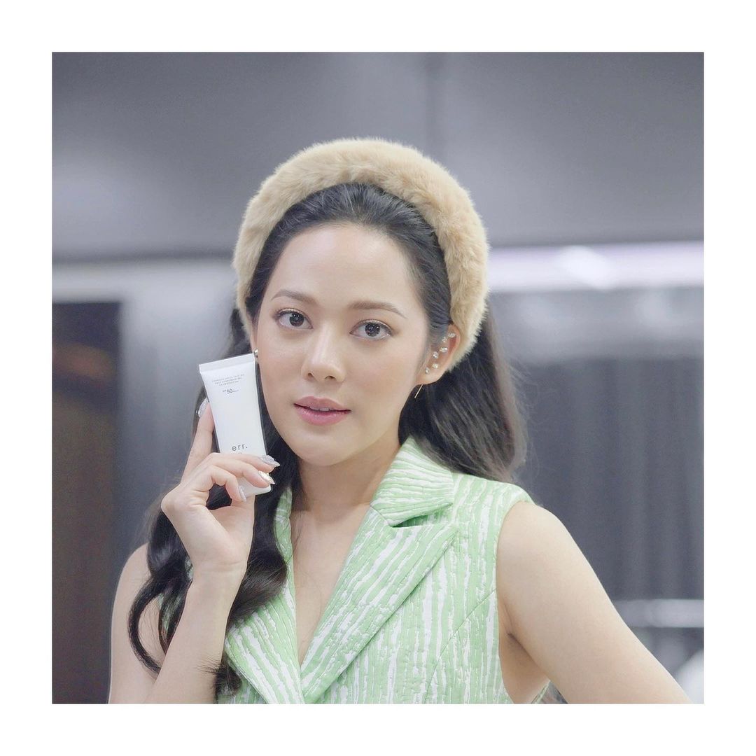 ทับทิม - อัญรินทร์ ธีราธนันพัฒน์