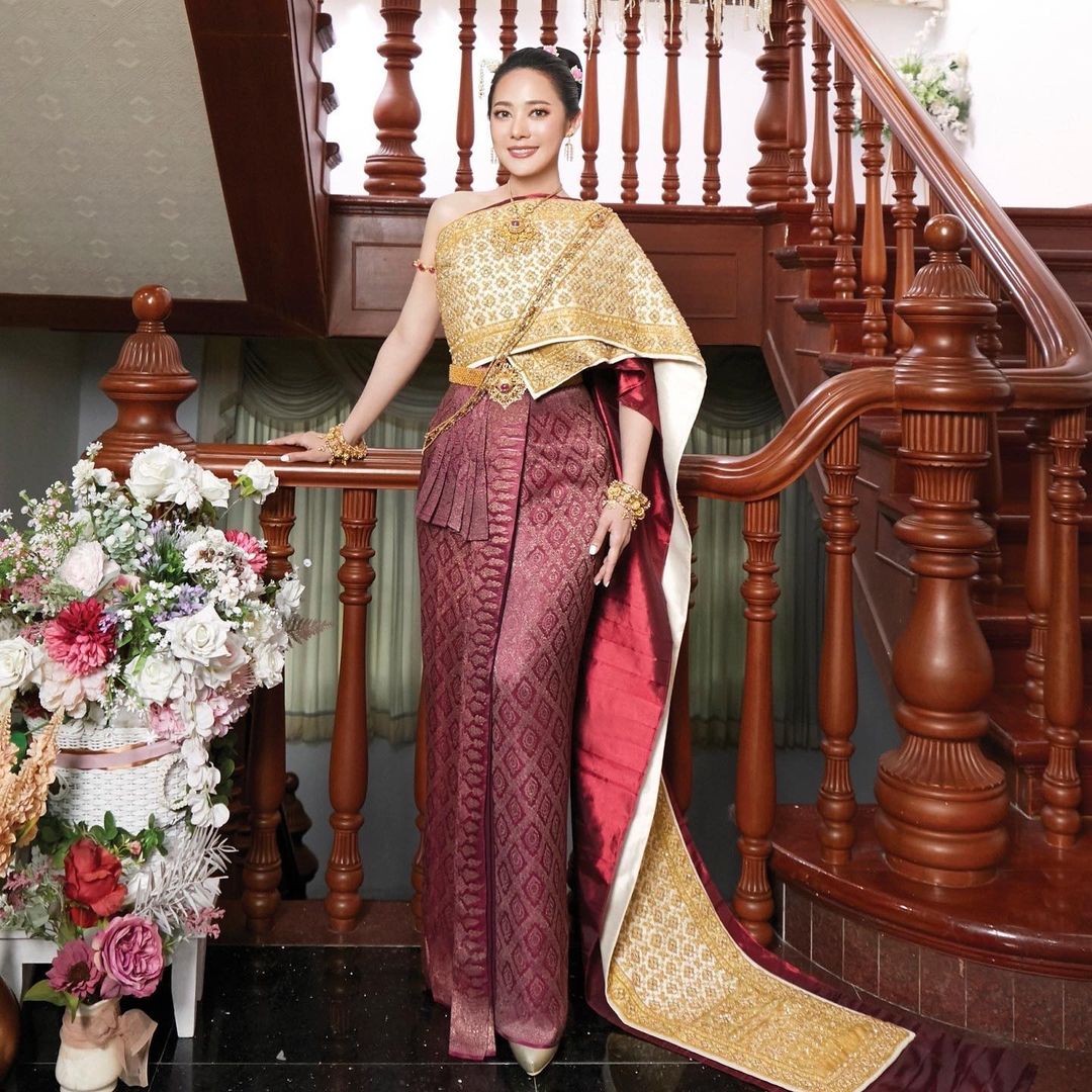 ทับทิม - อัญรินทร์ ธีราธนันพัฒน์