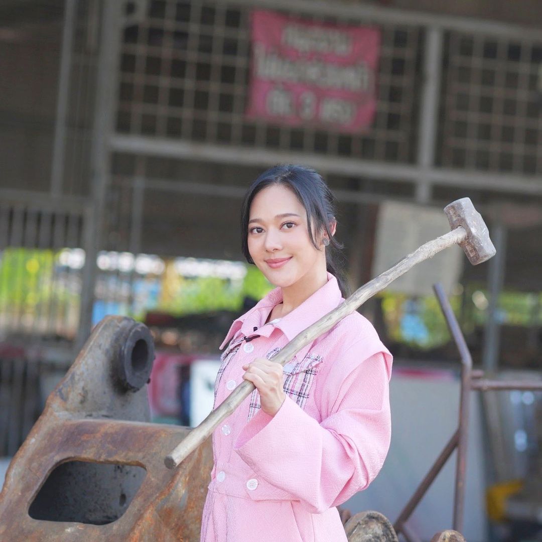 ทับทิม - อัญรินทร์ ธีราธนันพัฒน์