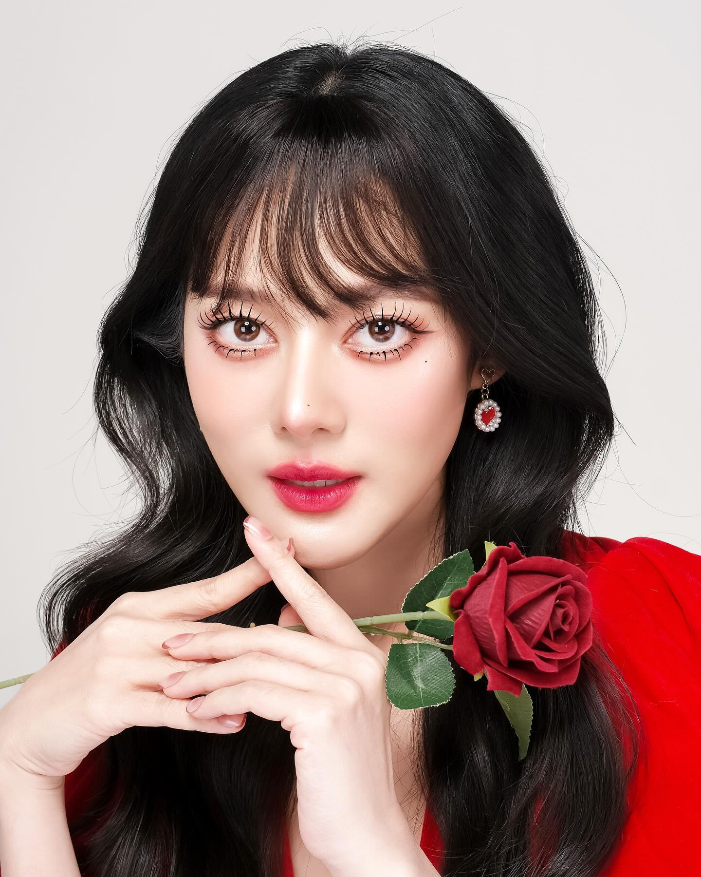 ทับทิม - อัญรินทร์ ธีราธนันพัฒน์