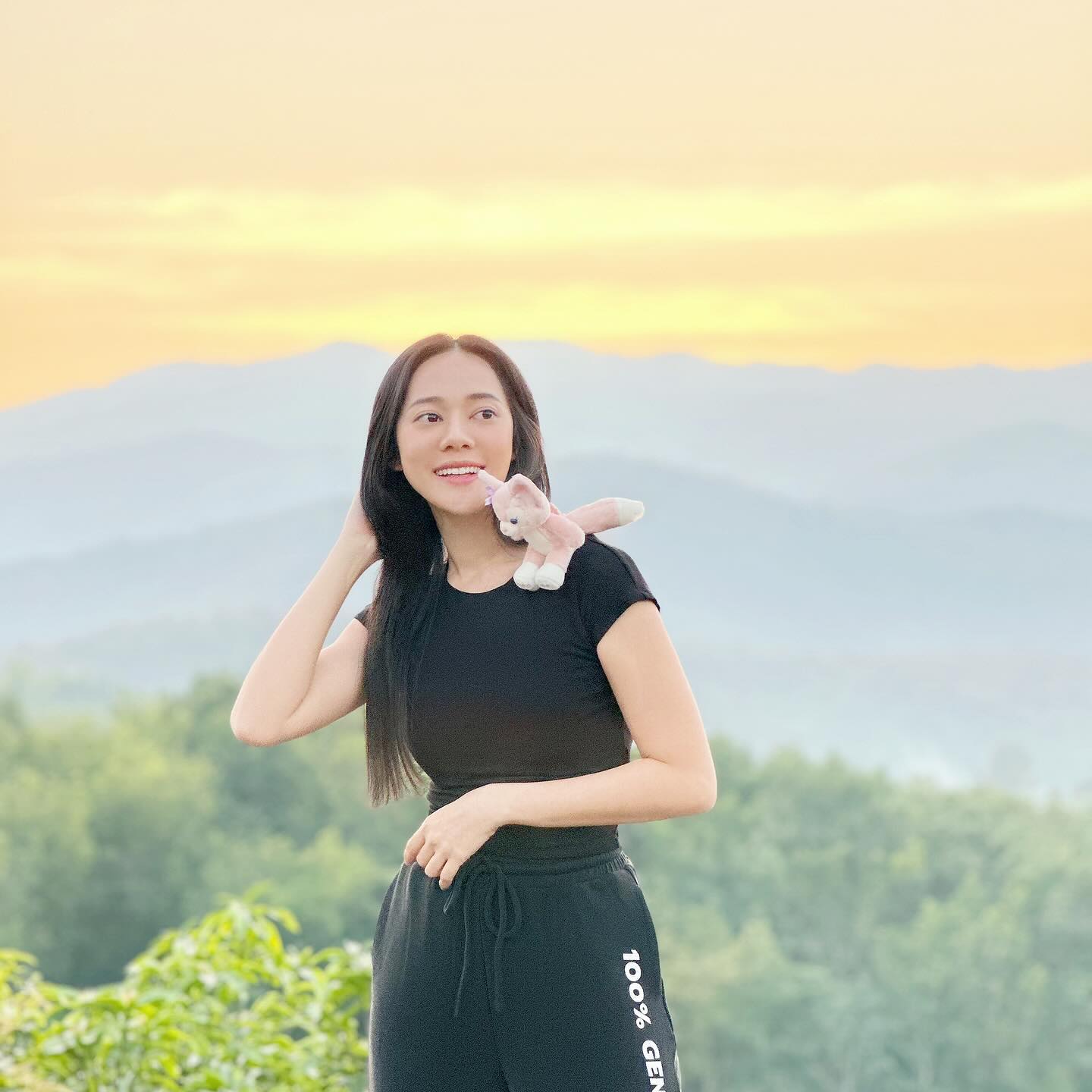 ทับทิม - อัญรินทร์ ธีราธนันพัฒน์
