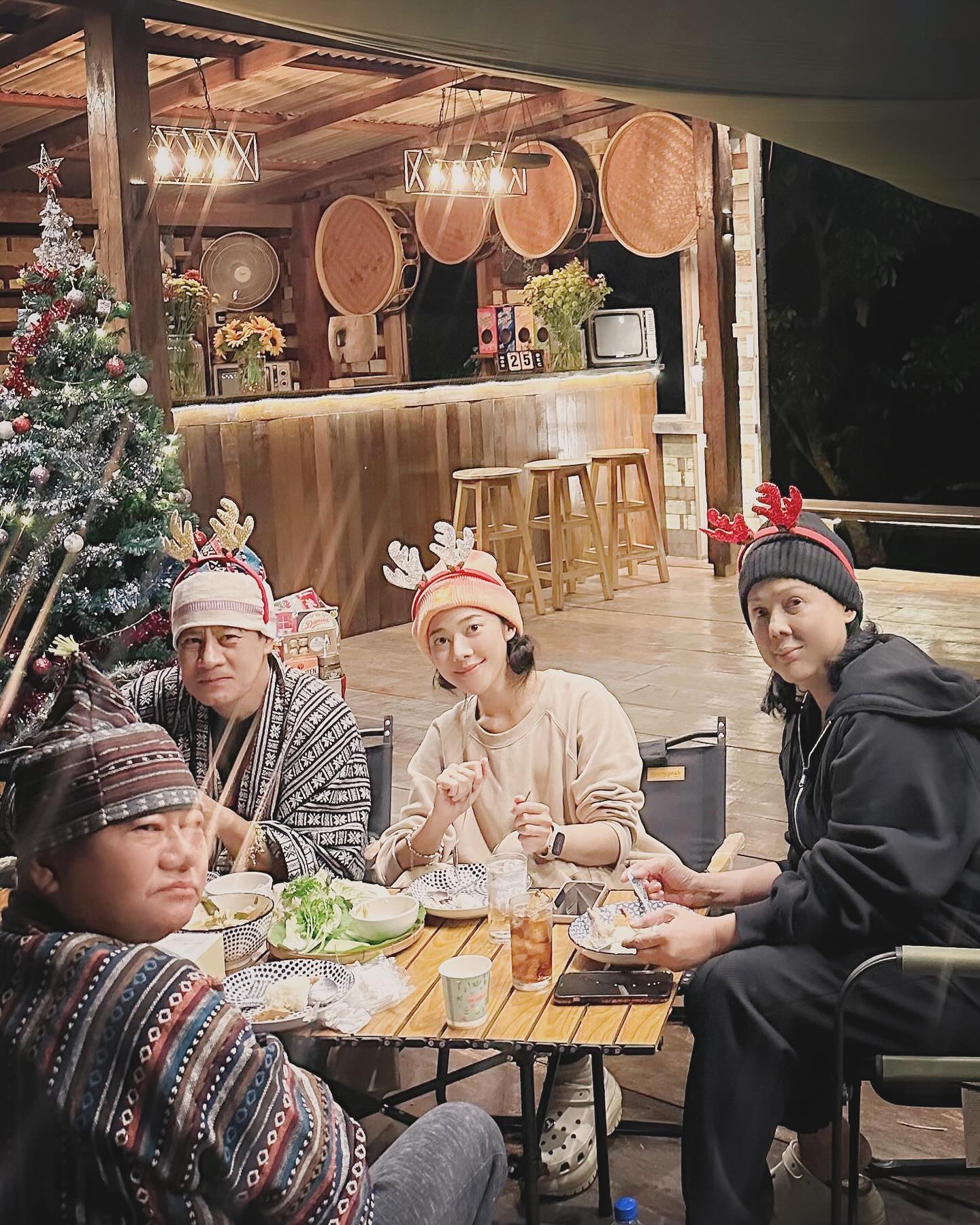 ทับทิม - อัญรินทร์ ธีราธนันพัฒน์
