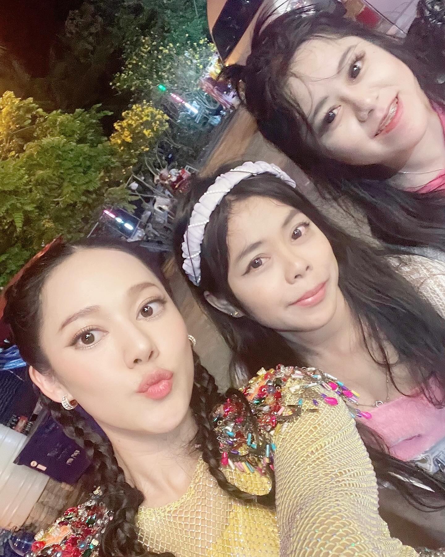 ทับทิม - อัญรินทร์ ธีราธนันพัฒน์