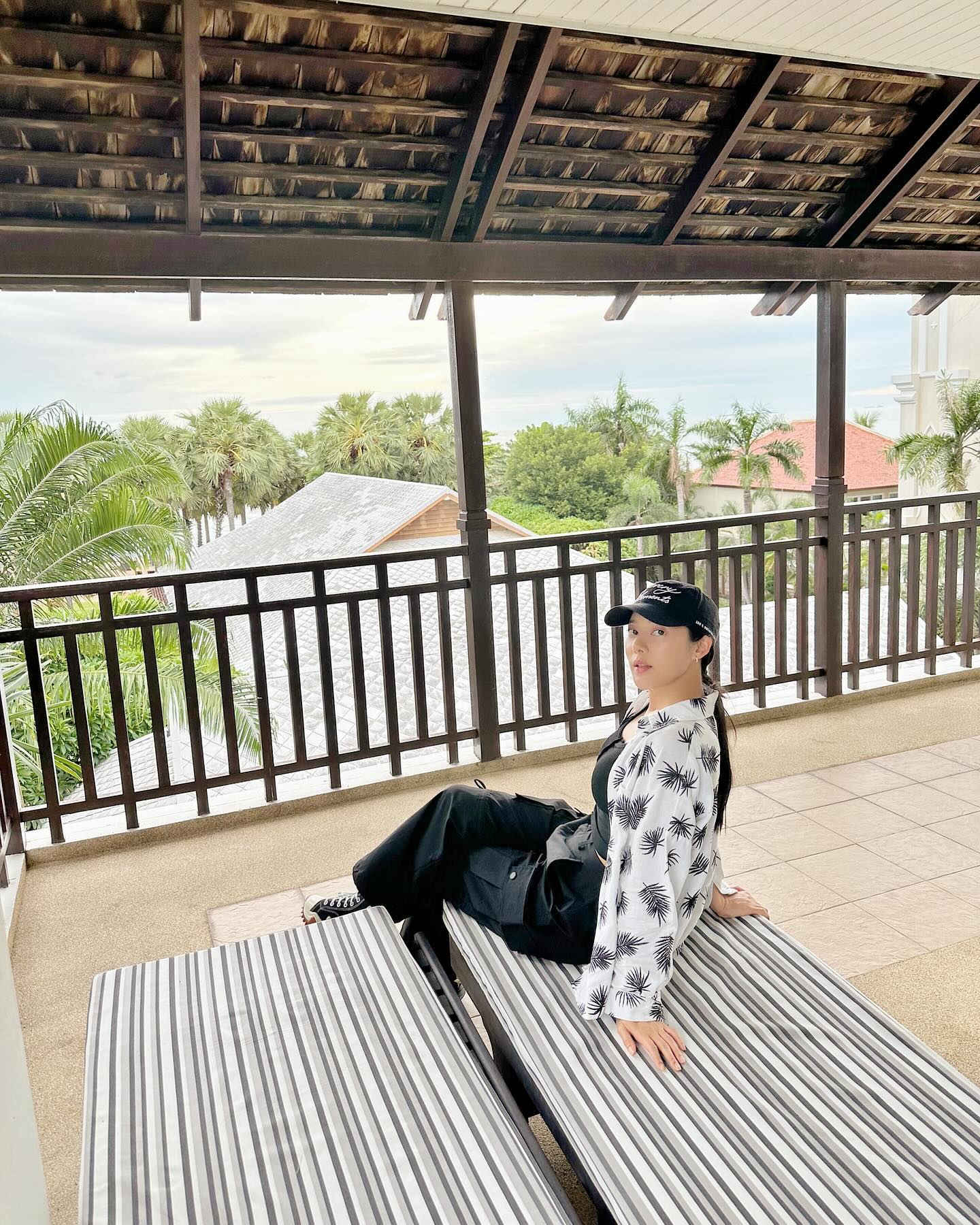 ทับทิม - อัญรินทร์ ธีราธนันพัฒน์