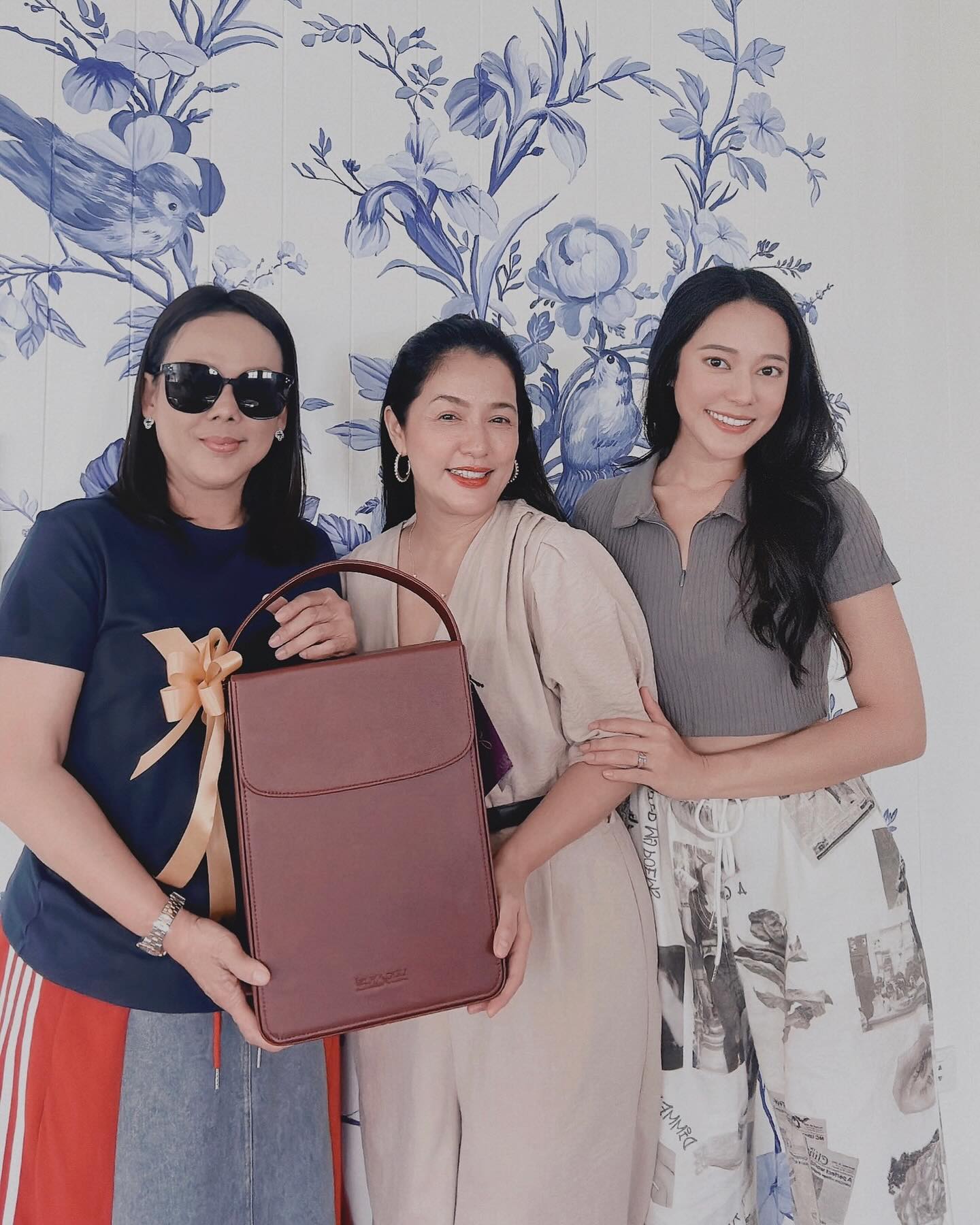 ทับทิม - อัญรินทร์ ธีราธนันพัฒน์
