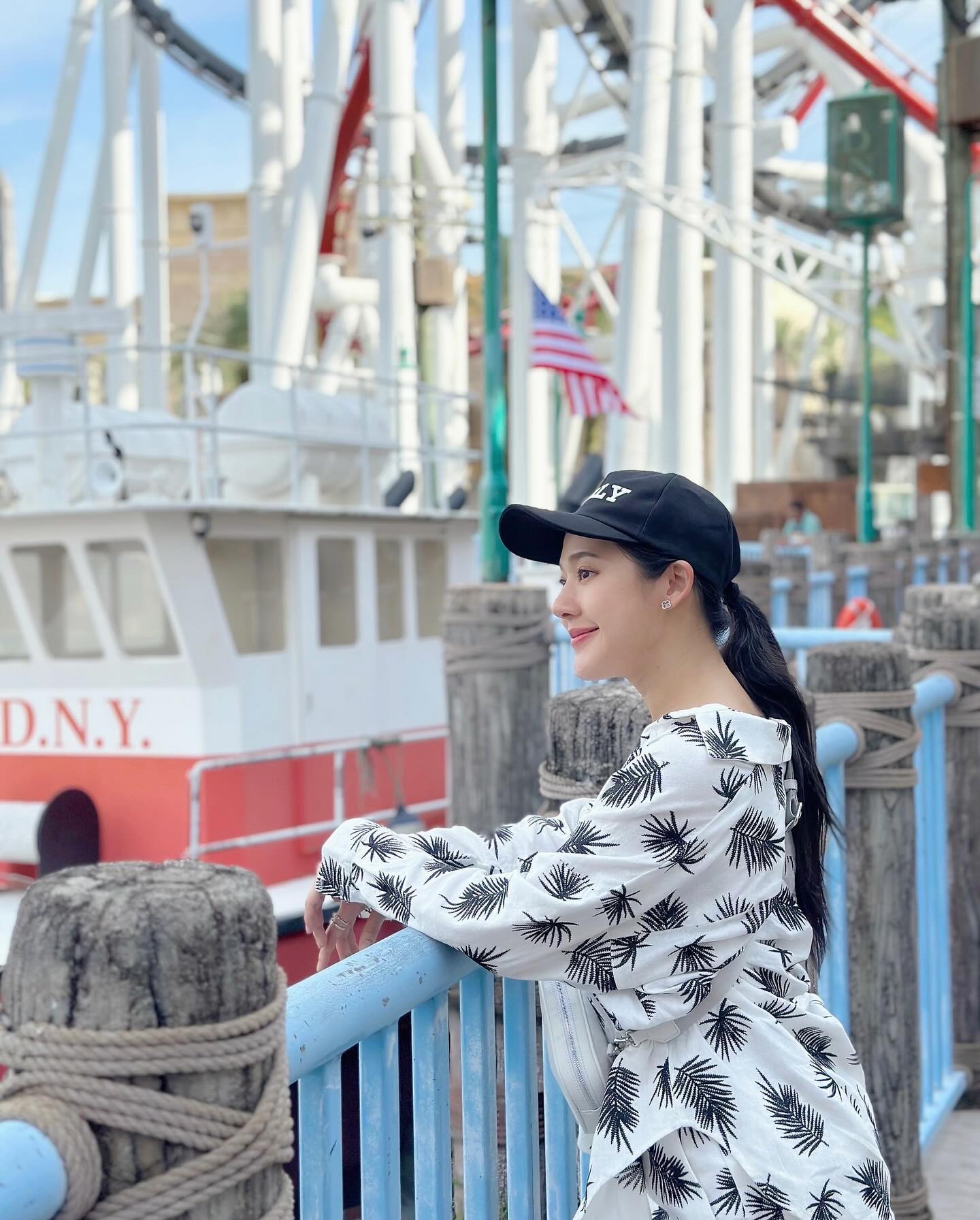 ทับทิม - อัญรินทร์ ธีราธนันพัฒน์